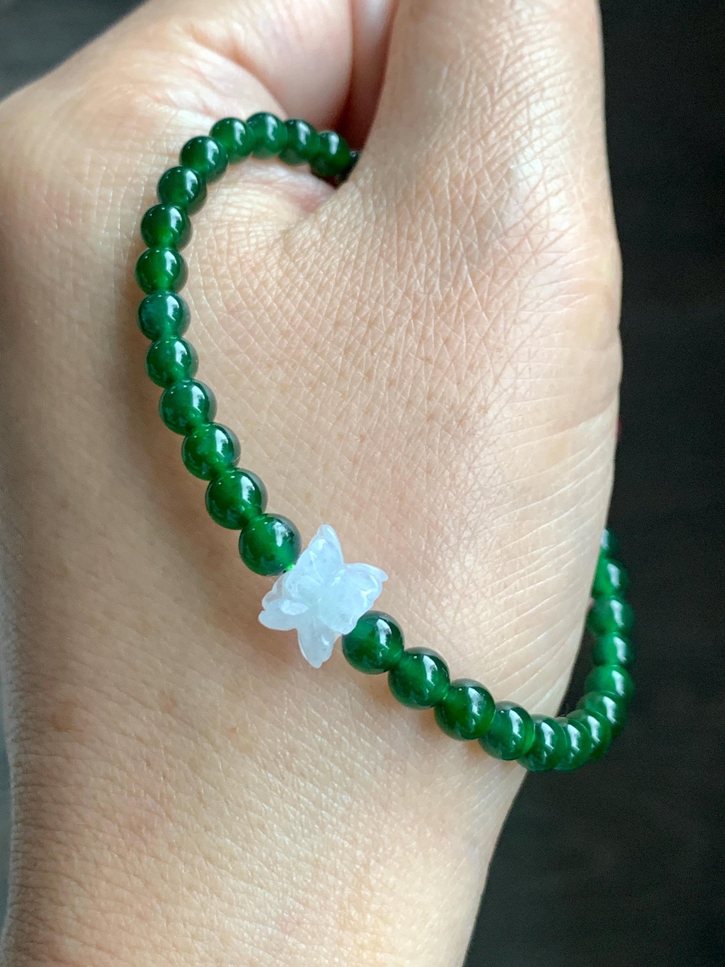 Natural Grade A Guatemalan Icy Translucent Vibrant Green Jade Jadeite White Joint Lotus Flowers Beaded Bracelet 6.75” 天然冰危绿翡翠圆珠白冰手串并蒂莲手串 BLL