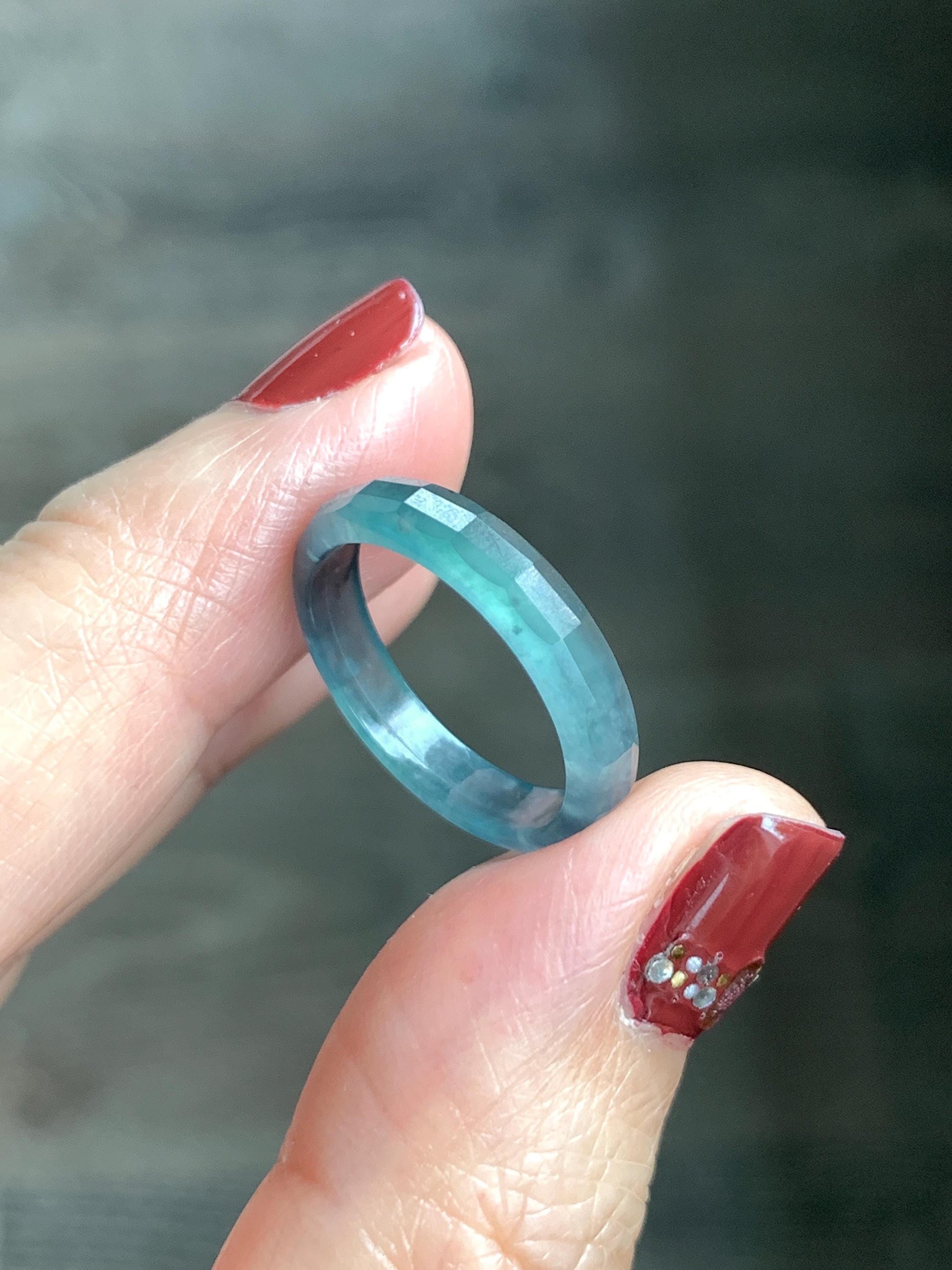 Natural Grade A Guatemalan Icy Highly Translucent Teal Blue Jade Jadeite Faceted Band Ring Size 6.75 US 天然冰危蓝起光翡翠切割面戒圈 QGM220B