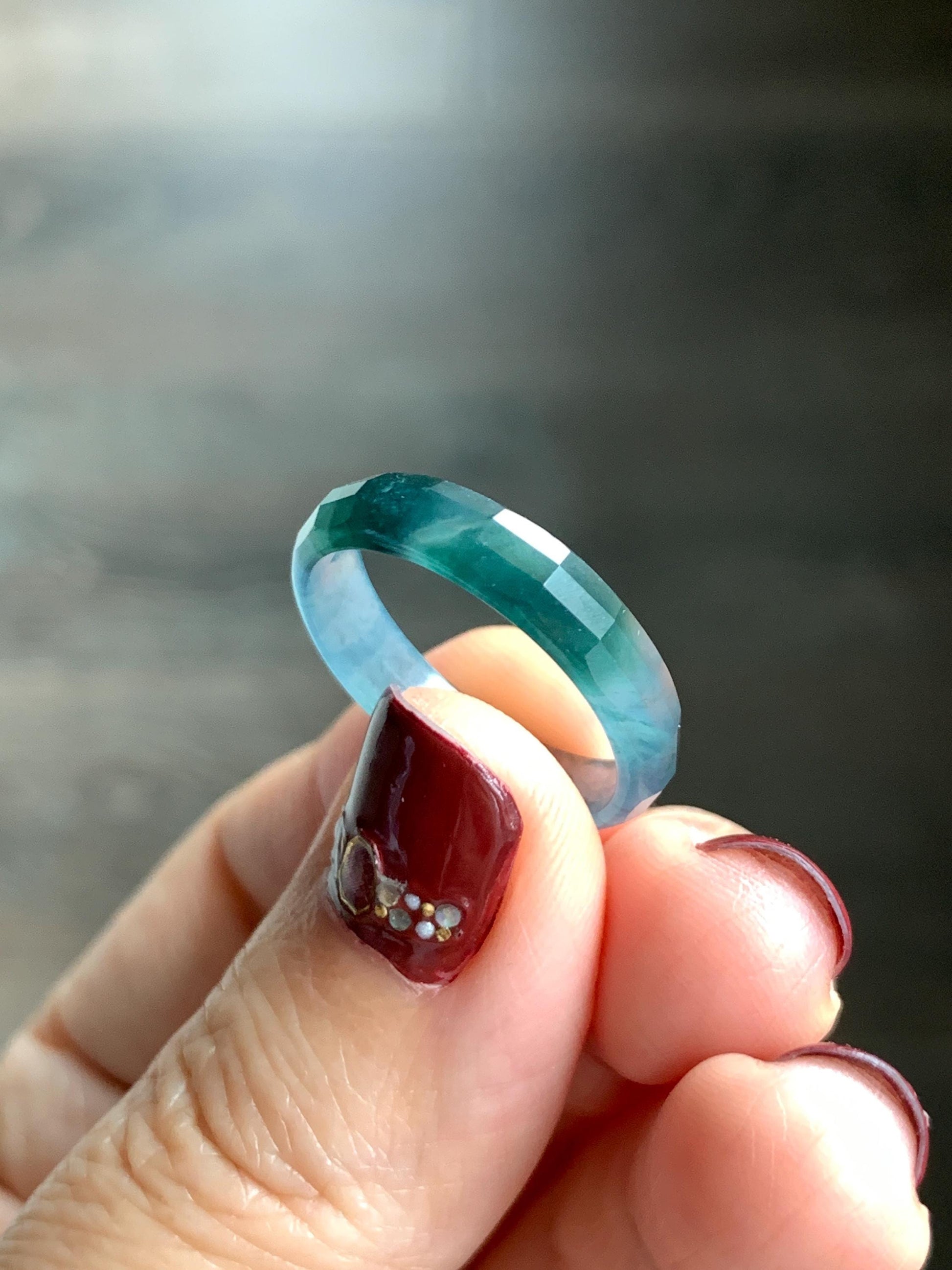 Natural Grade A Guatemalan Icy Highly Translucent Teal Blue Green Marbled Jade Jadeite Faceted Band Ring Size 8.75 US 天然冰危蓝起光翡翠切割面戒圈 QGM220C