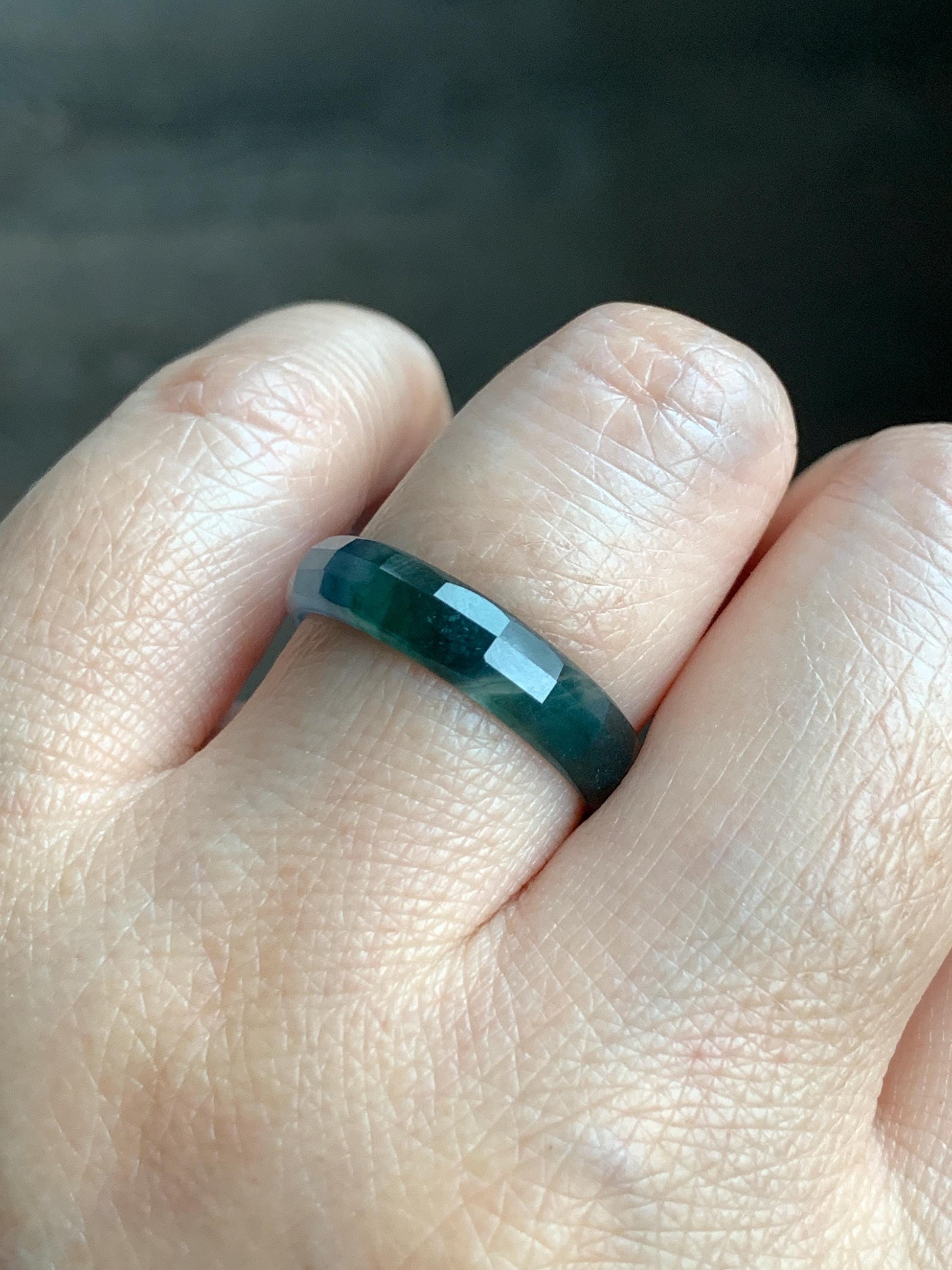 Natural Grade A Guatemalan Icy Highly Translucent Teal Blue Green Marbled Jade Jadeite Faceted Band Ring Size 8.75 US 天然冰危蓝起光翡翠切割面戒圈 QGM220C