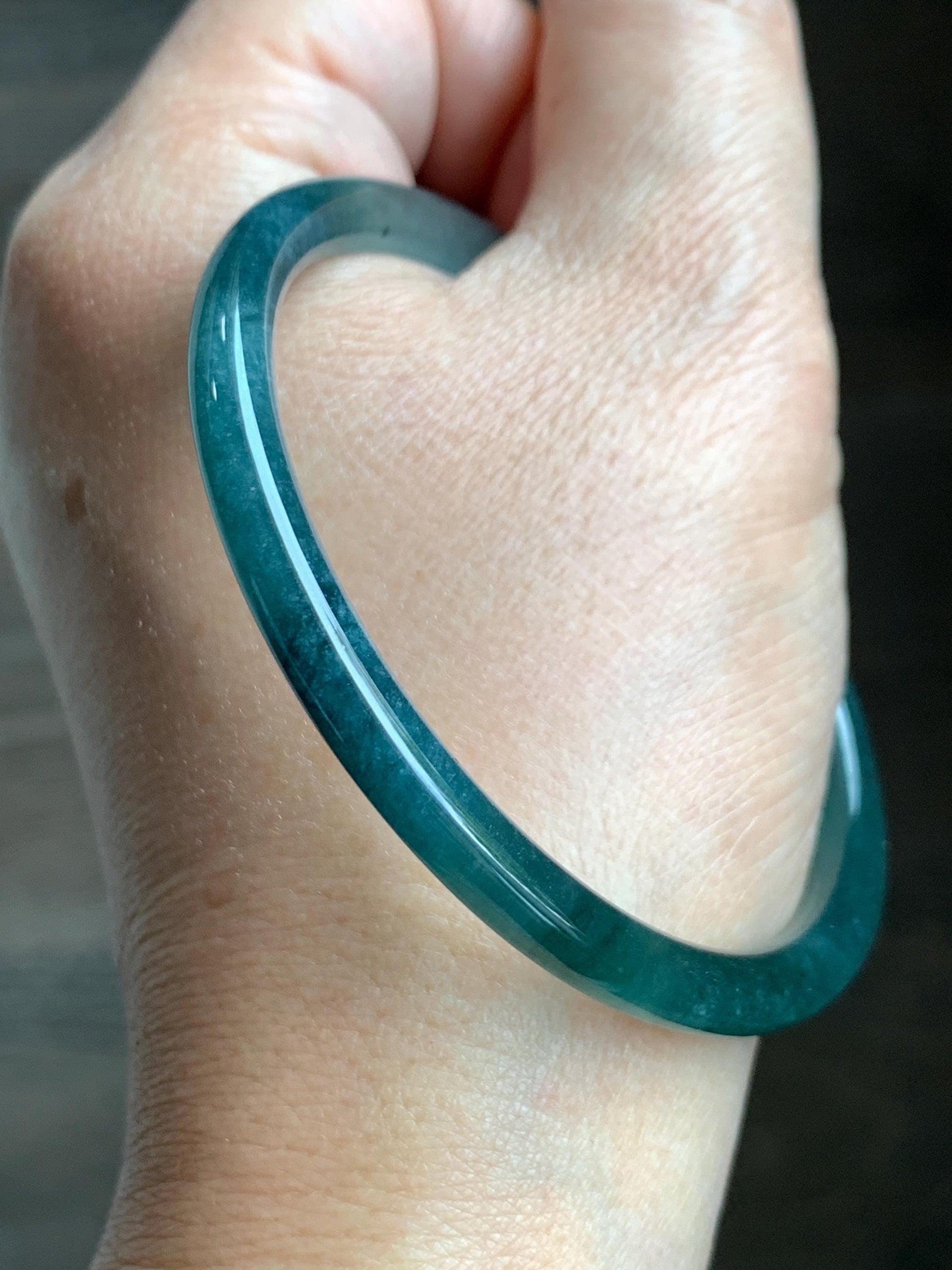 Certified Natural Grade A Guatemalan Icy Translucent Dark Teal Blue Jade Jadeite Slim Bangle 58.68mm 7.25” 16.6g 天然冰胶危深蓝绿翡翠细圆条手镯 729