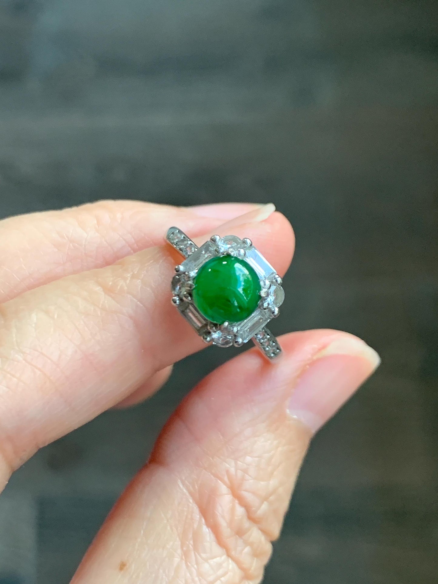Natural Grade A Guatemalan Icy Translucent Vibrant Green Jade Jadeite Ring Sterling Silver Size 7 Adjustable 3g 天然冰危绿翡翠蛋面银镶戒指 WLR88