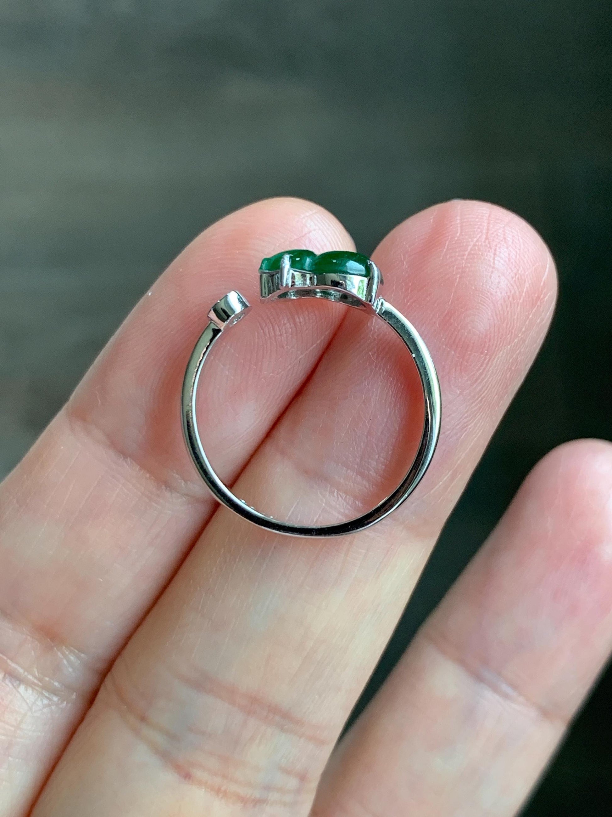 Natural Grade A Guatemalan Icy Translucent Vibrant Green Jade Jadeite Hulu Gourd Ring Sterling Silver Size 6 Adjustable 天然冰危绿翡翠葫芦银镶戒指 KKH99