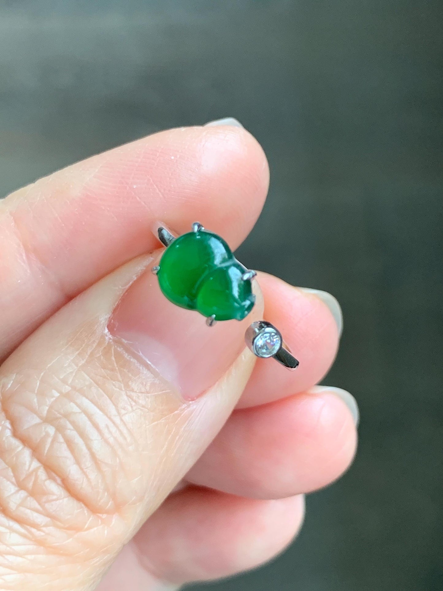 Natural Grade A Guatemalan Icy Translucent Vibrant Green Jade Jadeite Hulu Gourd Ring Sterling Silver Size 6 Adjustable 天然冰危绿翡翠葫芦银镶戒指 KKH99