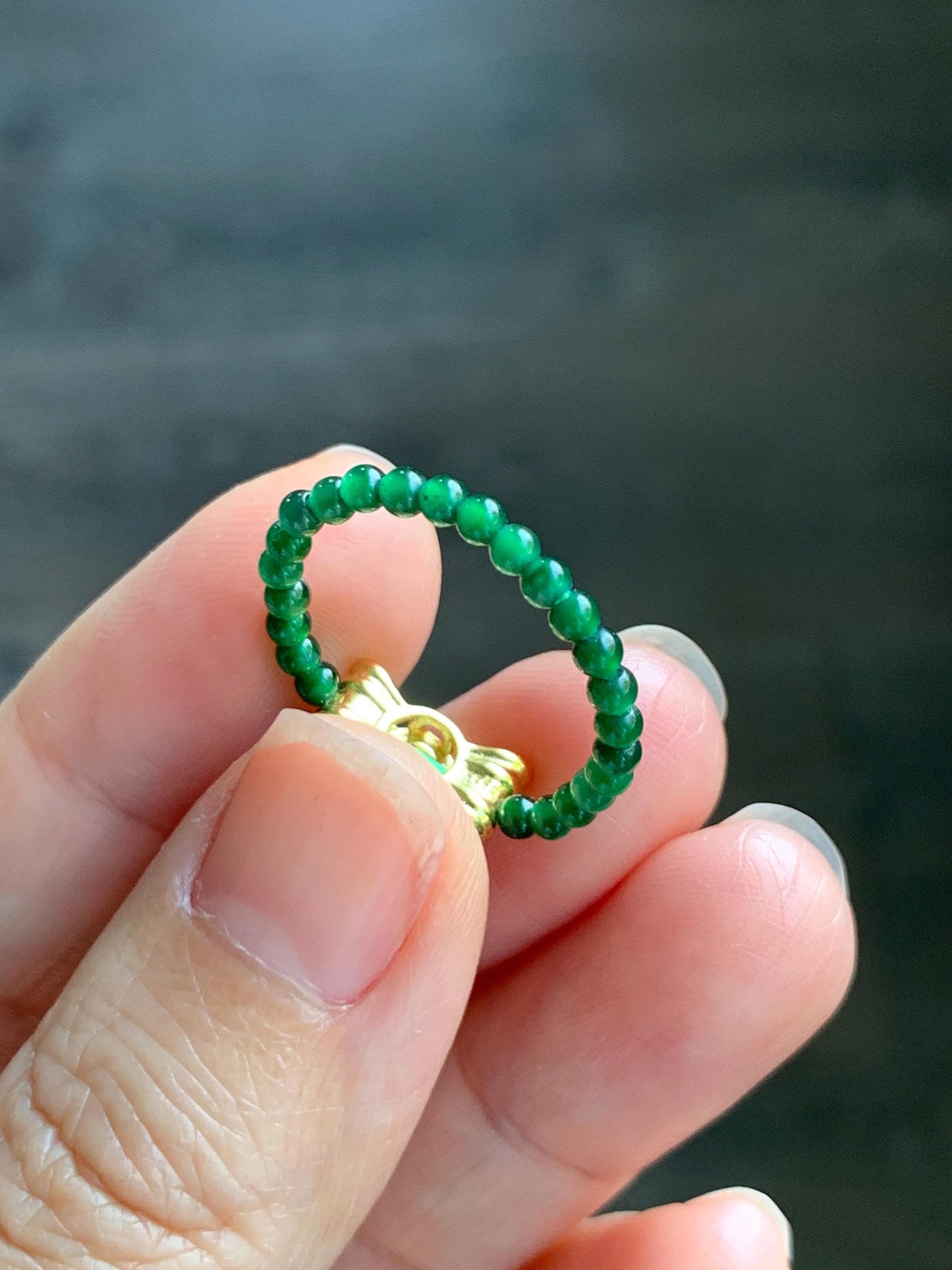 Natural Grade A Guatemalan Icy Translucent Vibrant Green Jade Jadeite Petite Beads Bow Charm Beaded Ring Size 7 US 天然冰危绿翡翠小珠潘多拉蝴蝶结戒圈WLHJ110