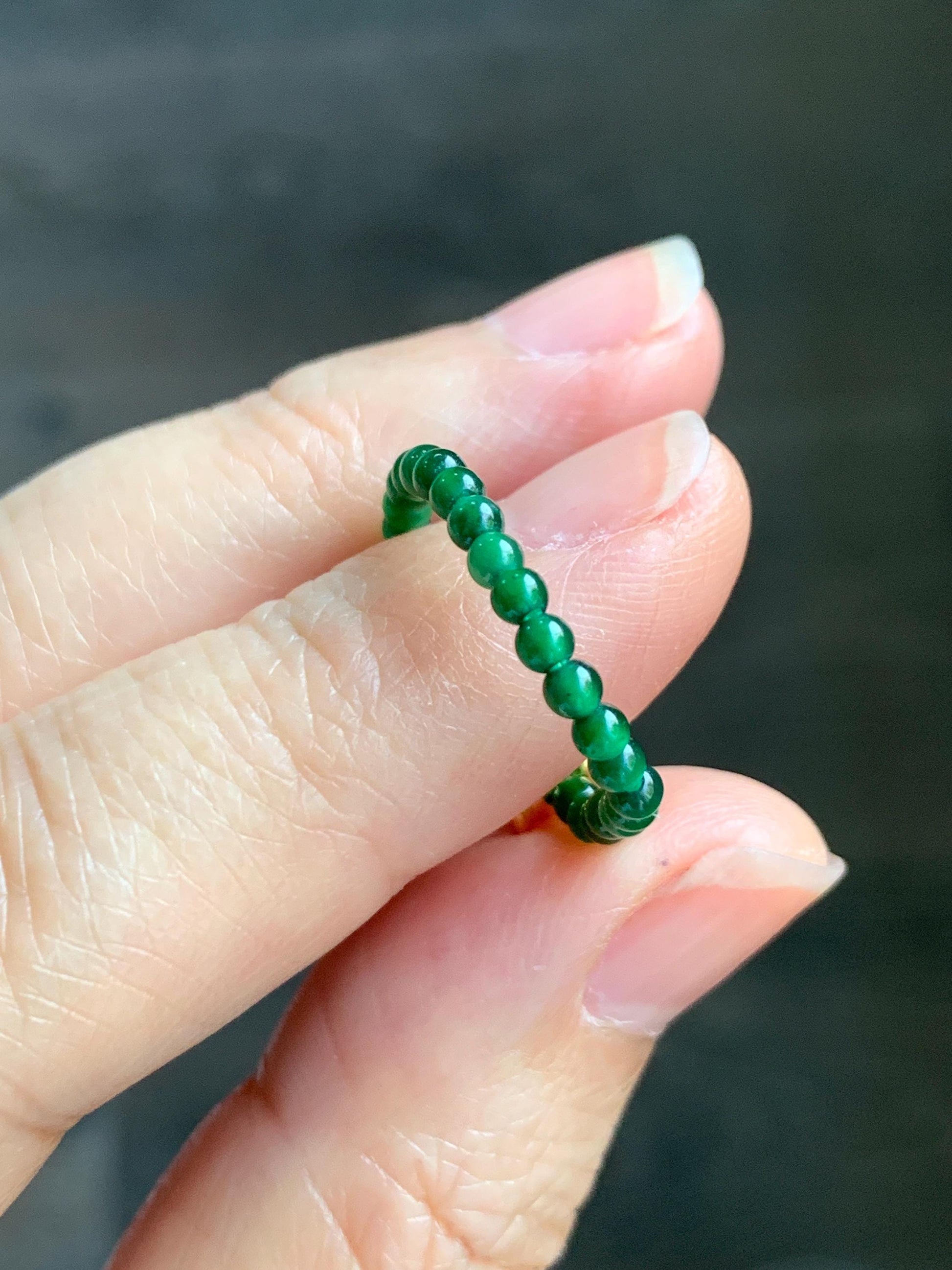 Natural Grade A Guatemalan Icy Translucent Vibrant Green Jade Jadeite Petite Beads Bow Charm Beaded Ring Size 7 US 天然冰危绿翡翠小珠潘多拉蝴蝶结戒圈WLHJ110