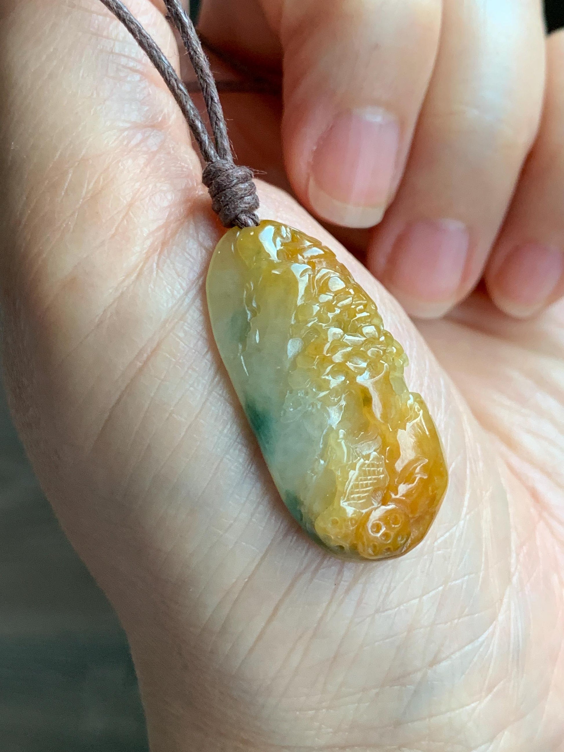 Natural Grade A Icy Translucent Bicolored Yellow & Green Jade Jadeite Shan Shui Nature Pendant Rope Necklace 25" 8g 天然冰黄飘绿花翡翠山水牌吊坠 SCH248