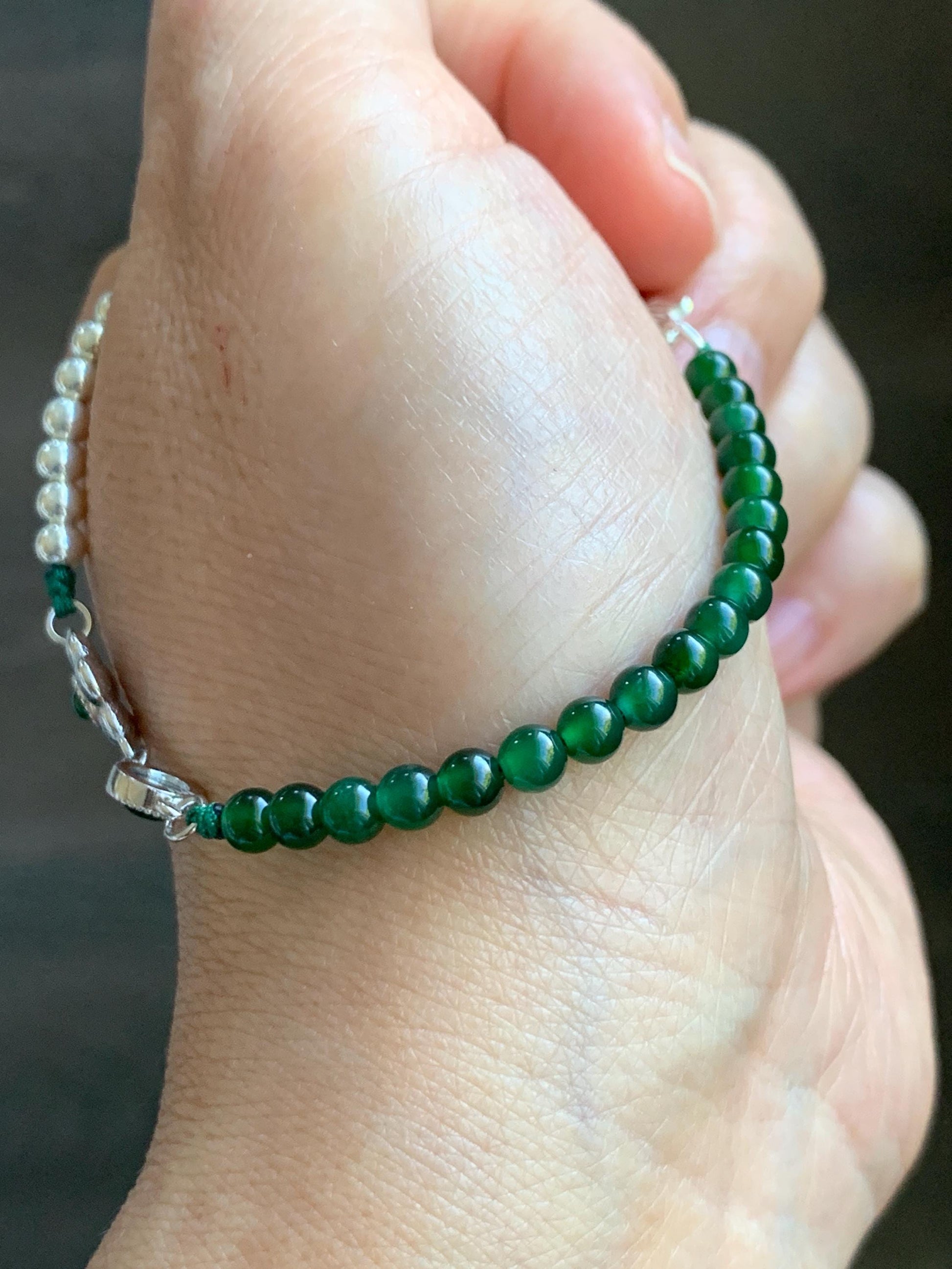 Natural Grade A Guatemalan Icy Vibrant Green Jadeite Petite Beads Cherry Blossom Charm Beaded Bracelet Sterling Silver 7” 天然冰危绿翡翠小珠手串 BSB204