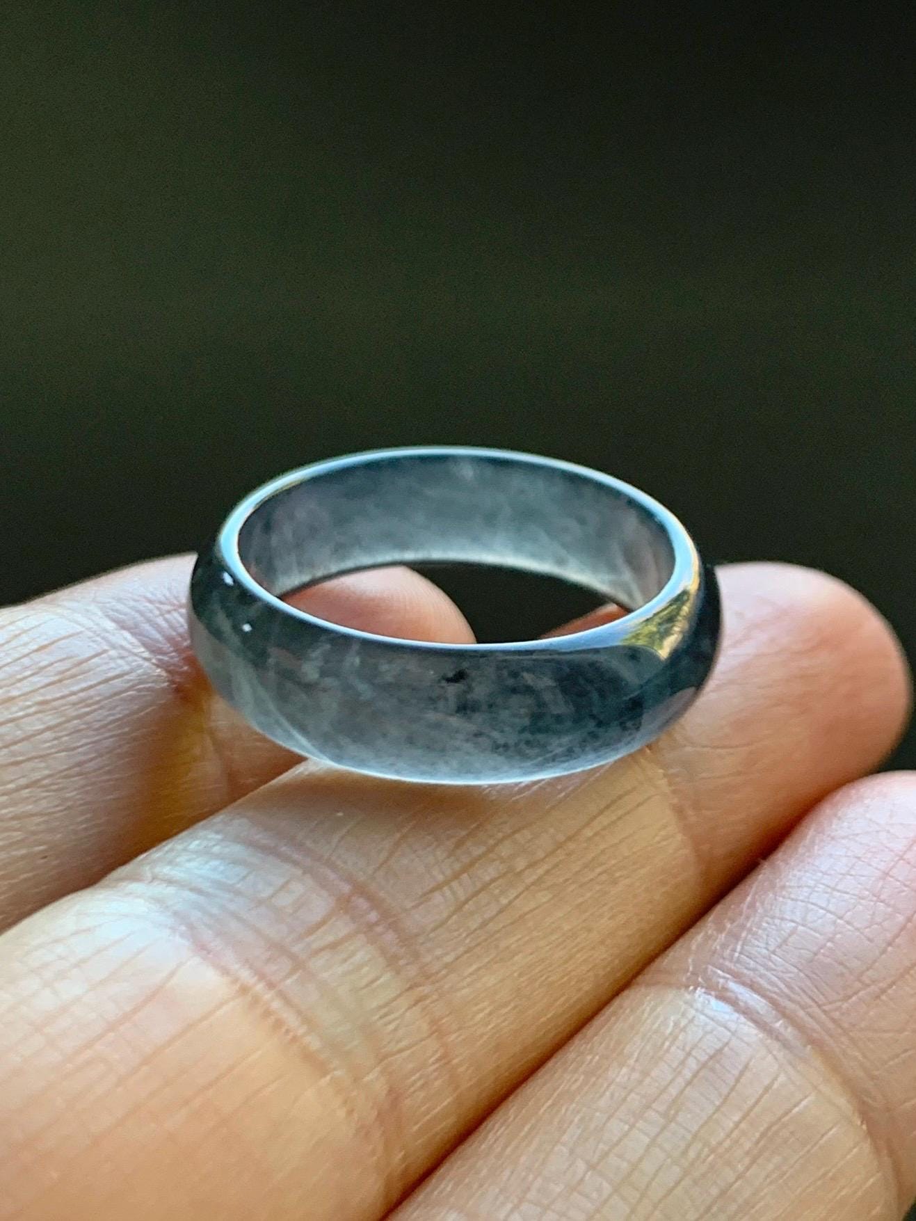 Natural Grade A Guatemalan Icy Highly Translucent Wuji Jade Jadeite Band Ring Size 9 US 天然高冰危乌鸡翡翠戒圈 GWW220A