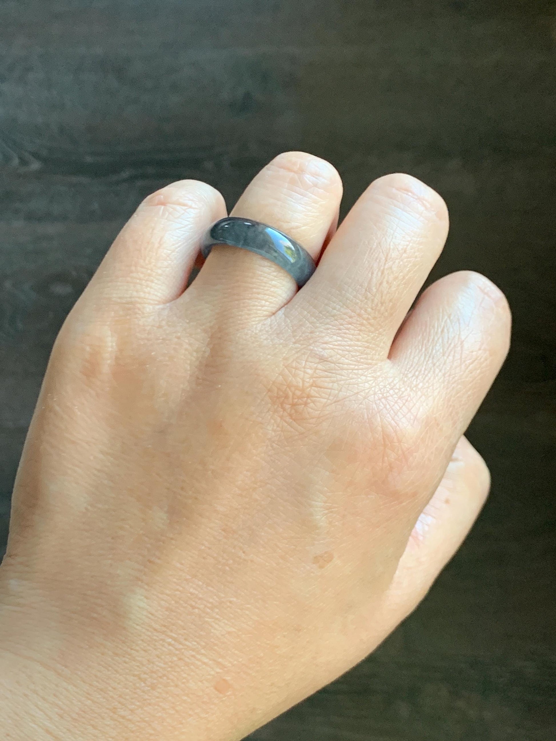 Natural Grade A Guatemalan Icy Highly Translucent Wuji Jade Jadeite Band Ring Size 9 US 天然高冰危乌鸡翡翠戒圈 GWW220A