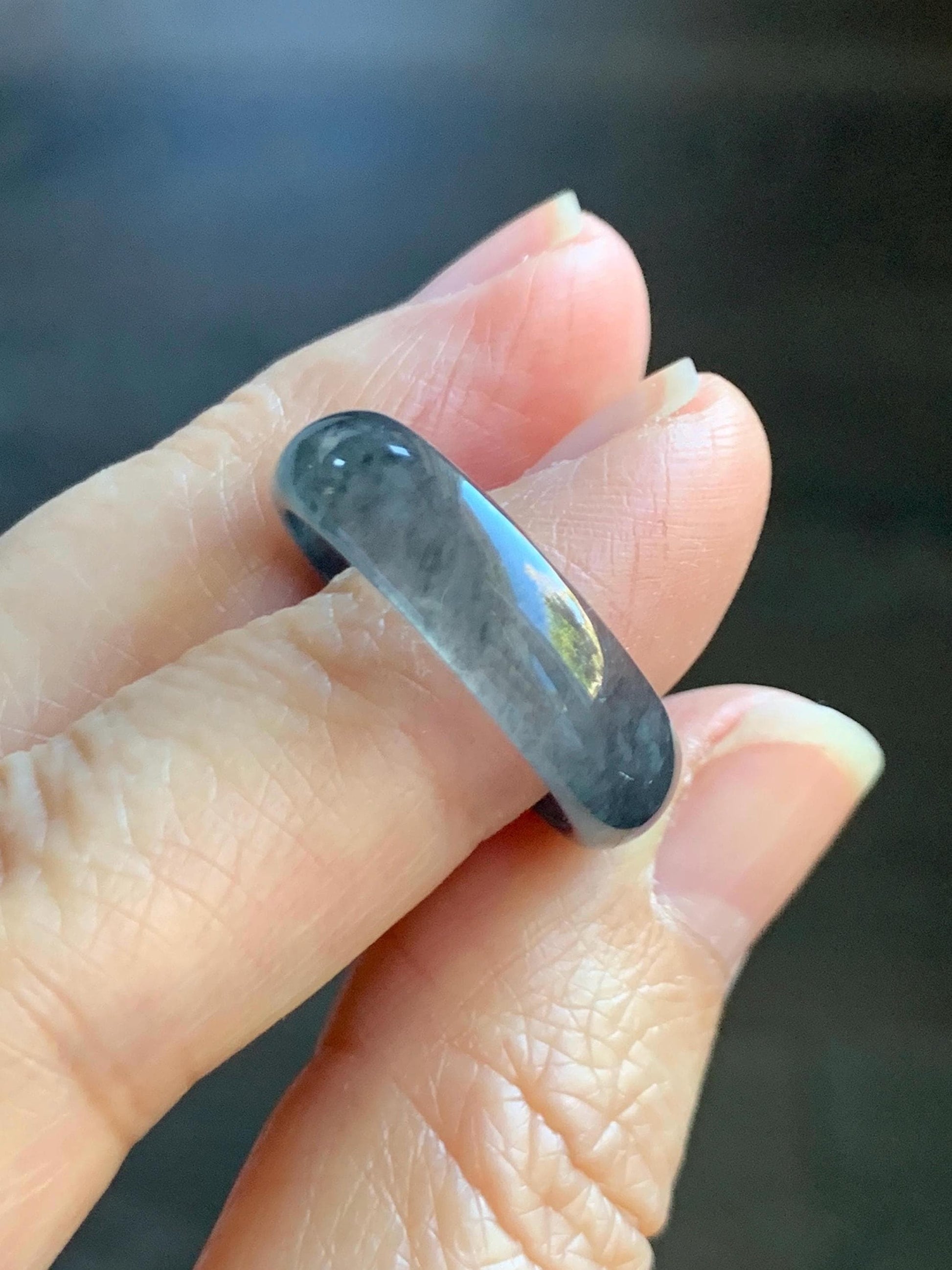 Natural Grade A Guatemalan Icy Highly Translucent Wuji Jade Jadeite Band Ring Size 9 US 天然高冰危乌鸡翡翠戒圈 GWW220A