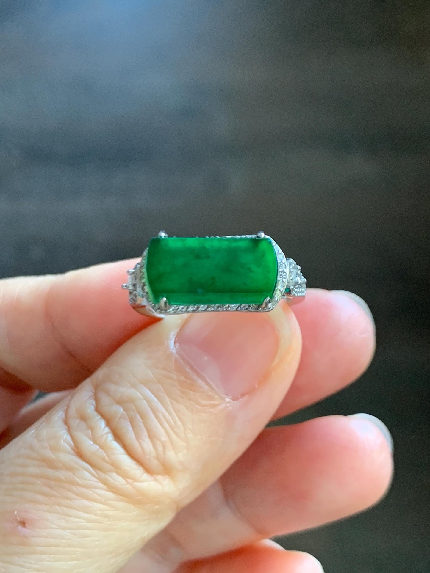 Natural Grade A Guatemalan Icy Highly Translucent Vibrant Green Jade Jadeite Saddle Ring Sterling Silver Adjustable 天然冰危绿翡翠马鞍银镶戒指 WLA248A
