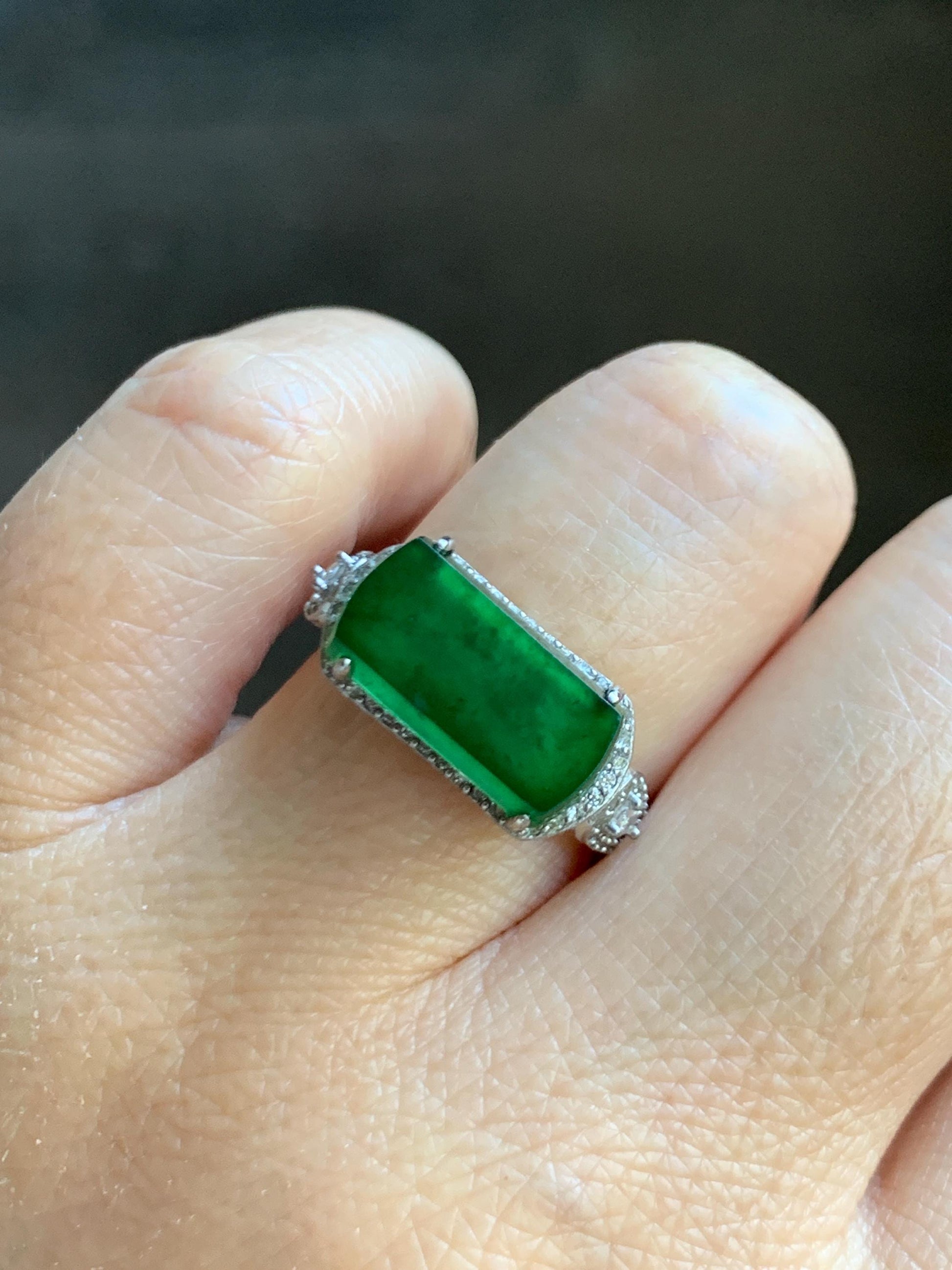 Natural Grade A Guatemalan Icy Highly Translucent Vibrant Green Jade Jadeite Saddle Ring Sterling Silver Adjustable 天然冰危绿翡翠马鞍银镶戒指 WLA248A