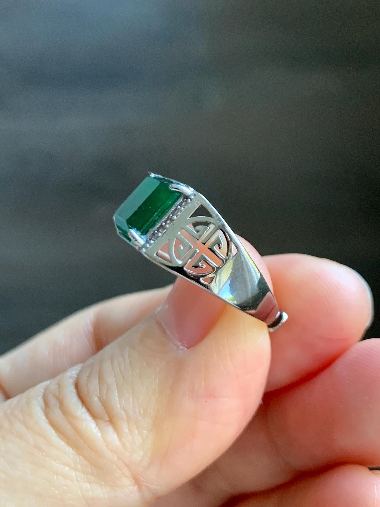 Natural Grade A Guatemalan Icy Highly Translucent Vibrant Green Jade Jadeite Saddle Ring Sterling Silver Adjustable 天然冰危绿翡翠马鞍银镶戒指 WLA248B