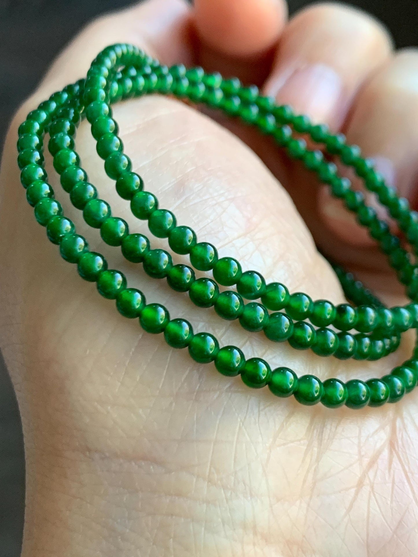 Natural Grade A Guatemalan Icy Translucent Vibrant Green Jade Jadeite Petite Beads Beaded Necklace 3mm 19" 10g 天然冰危绿翡翠小圆珠项链 WLX550