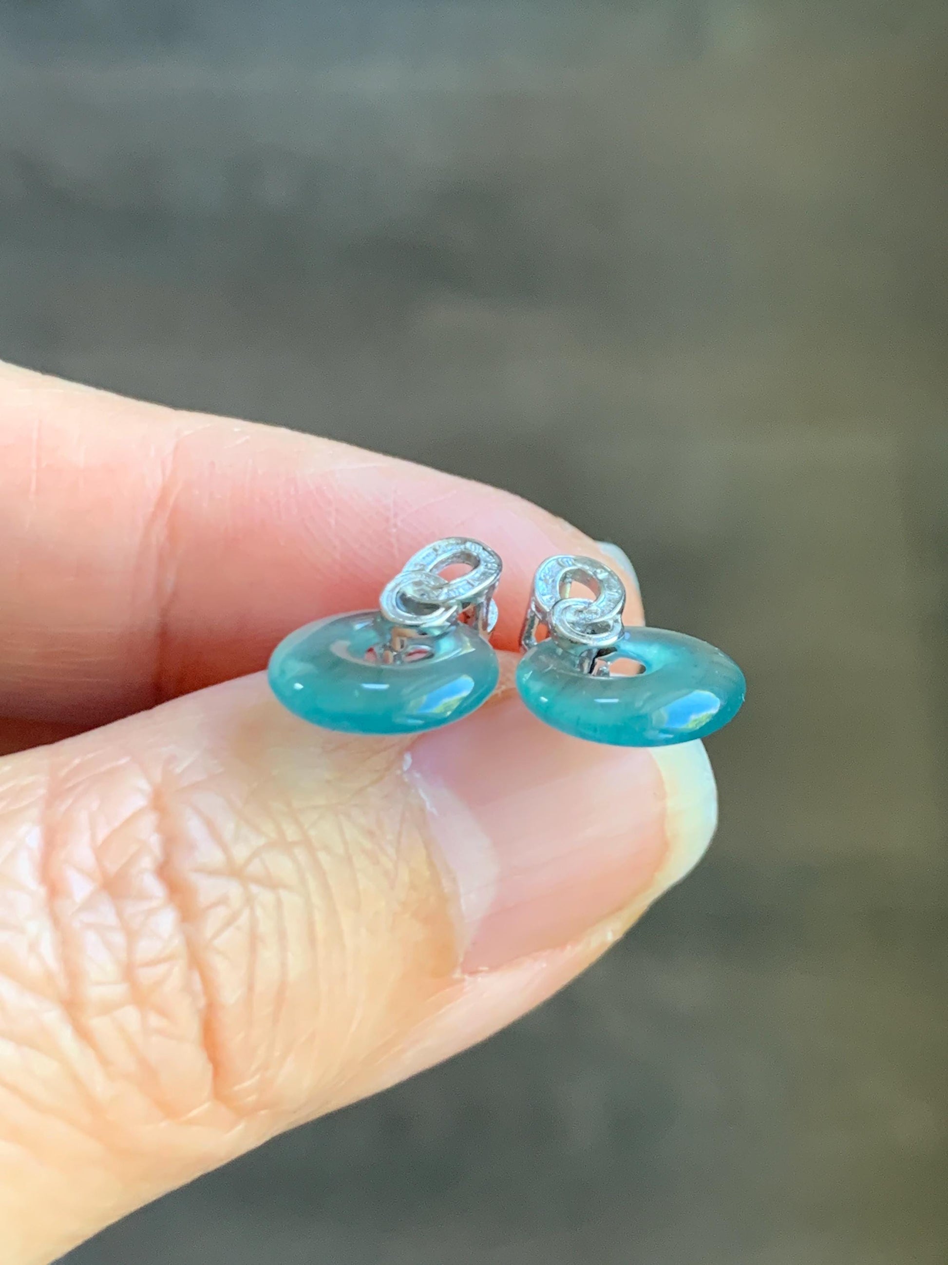 Natural Grade A Guatemalan Icy Highly Translucent Teal Blue Jade Jadeite Princess Donut Stud Earrings Sterling Silver 天然冰危蓝翡翠公主扣银镶耳钉 WGZ66Y