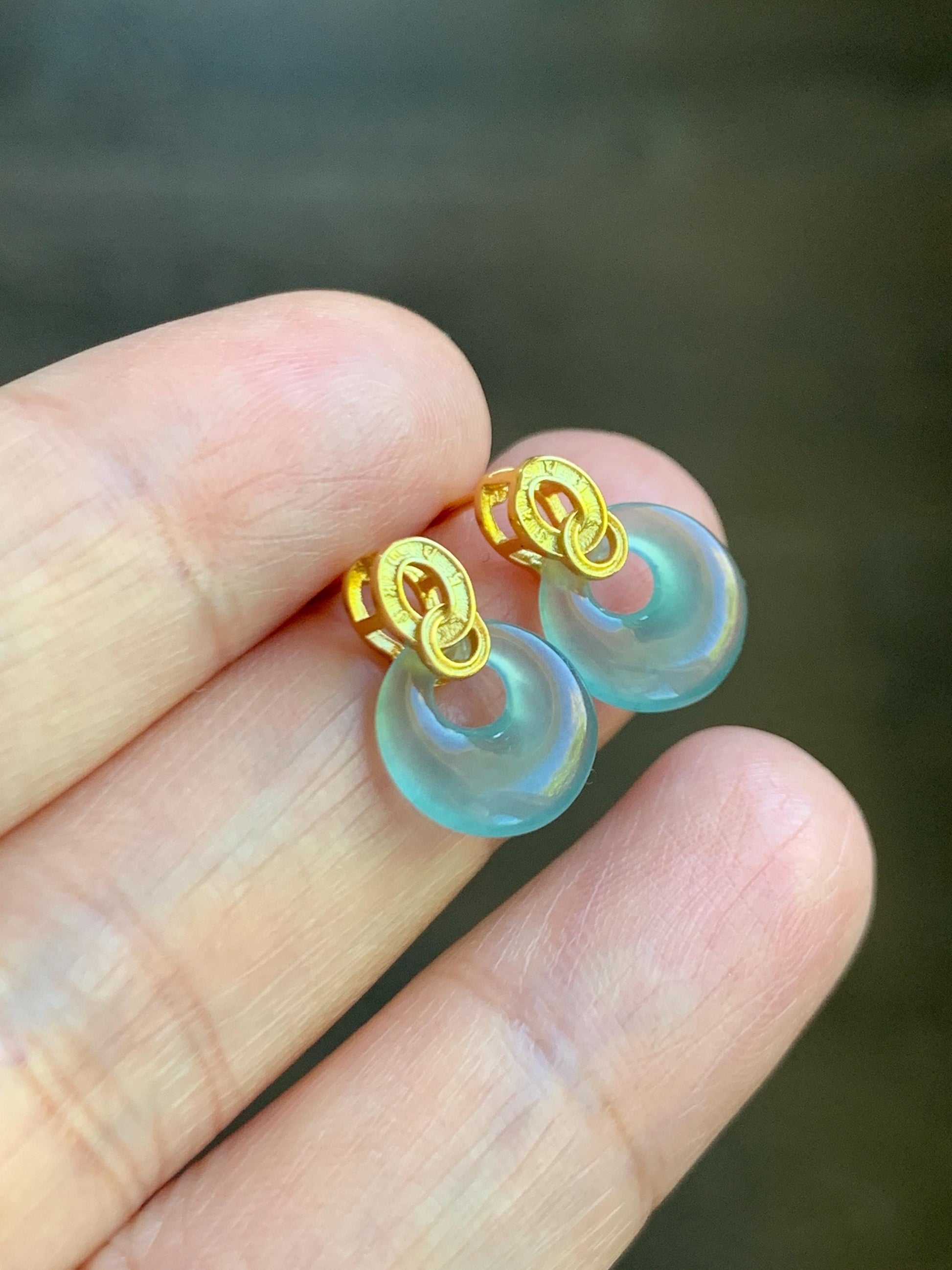 Natural Grade A Guatemalan Icy Highly Translucent Pastel Blue Jade Jadeite Princess Donut Stud Earrings Sterling Silver 天然冰危淡蓝翡翠公主扣耳钉WGZ66J