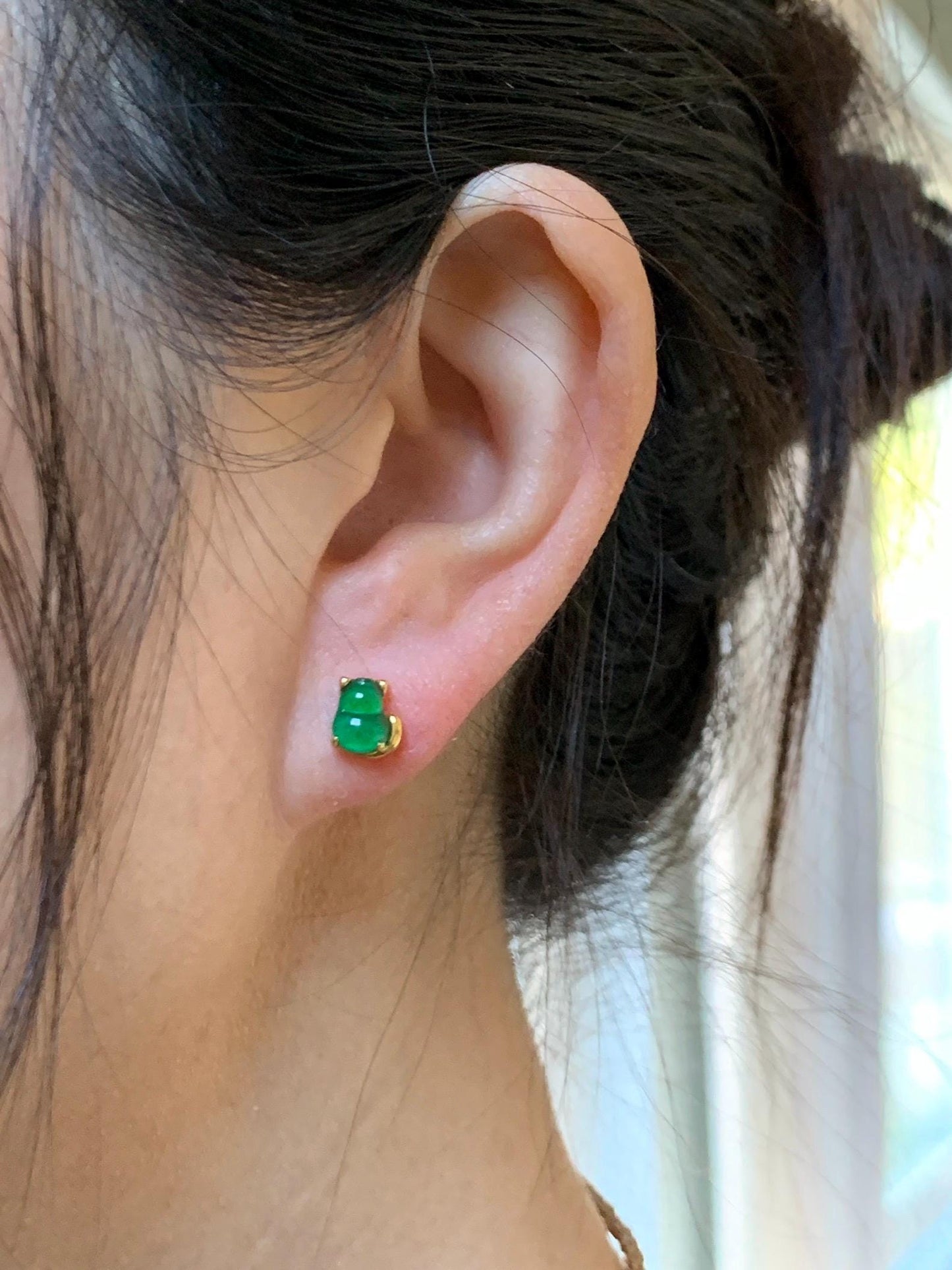 Natural Grade A Guatemalan Icy Translucent Vibrant Green Jade Jadeite Gourd Hulu Cat Stud Earrings Sterling Silver 天然冰危绿翡翠葫芦猫咪耳钉WHJ150A