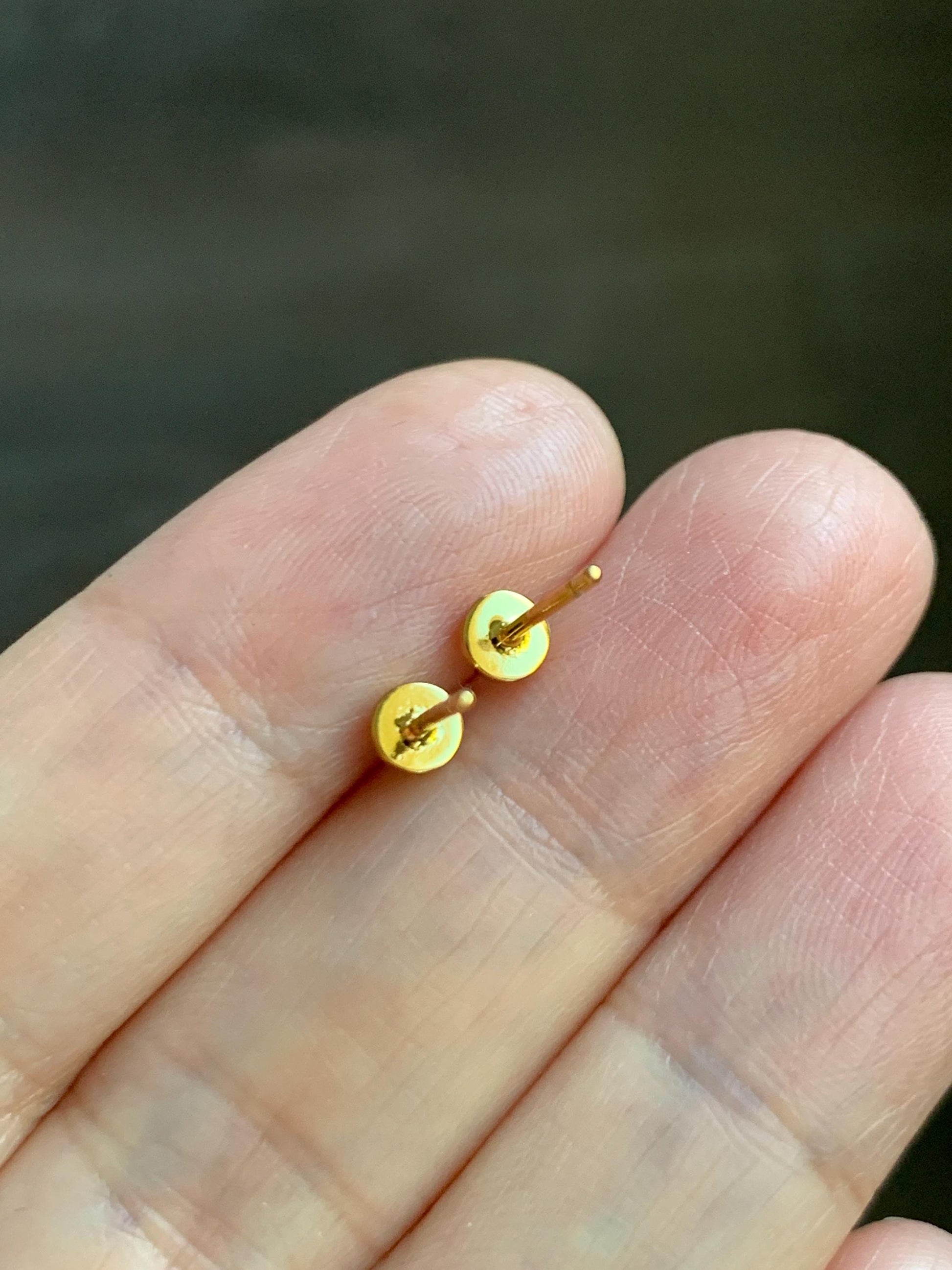 Natural Grade A Guatemalan Icy Translucent Vibrant Green Jade Jadeite Faceted Petite Stud Earrings Sterling Silver 天然冰危绿翡翠切割面耳钉 QGW105A