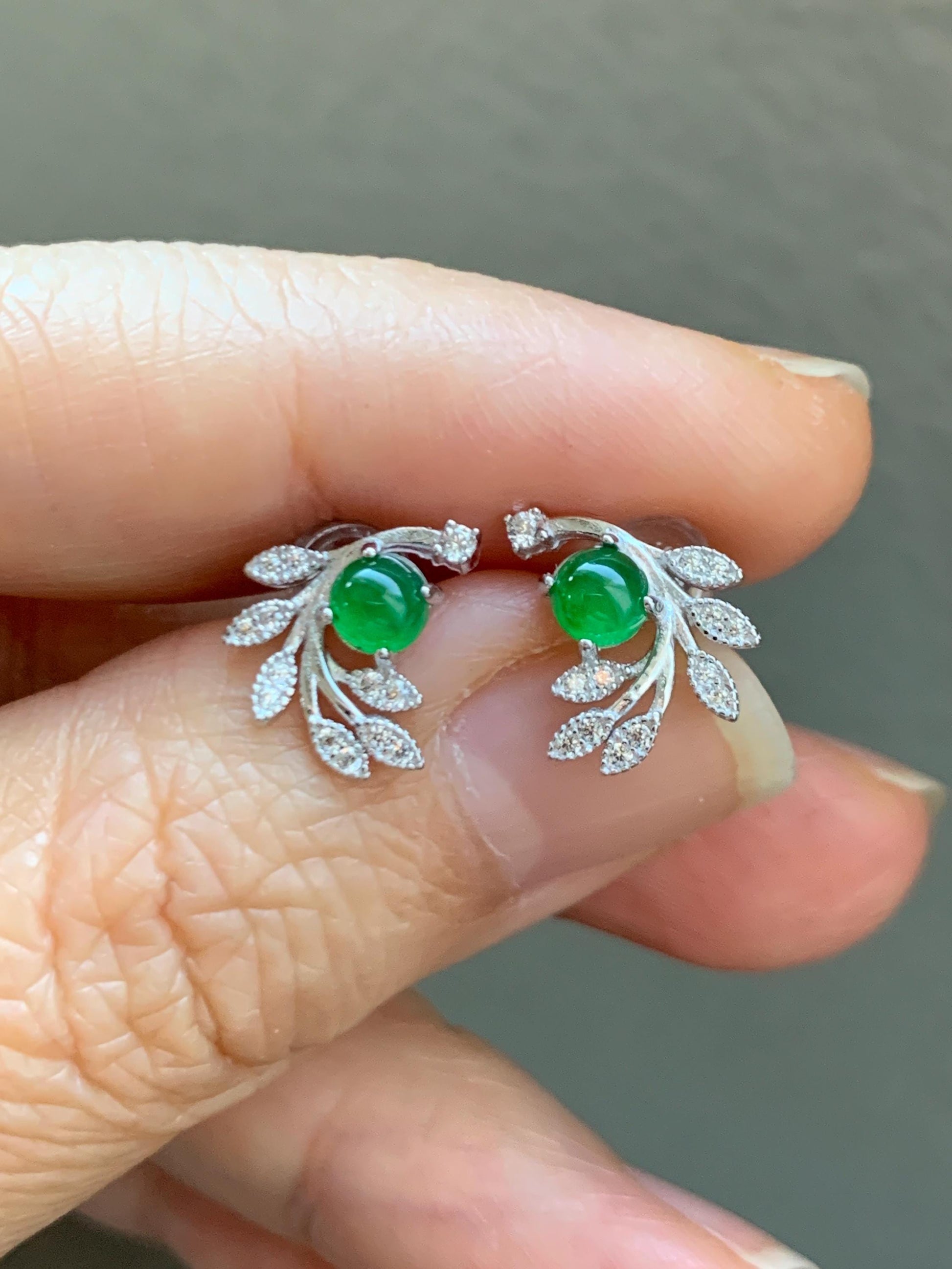 Natural Grade A Guatemalan Icy Translucent Vibrant Green Jade Jadeite Stud Earrings Sterling Silver 天然冰危绿翡翠耳钉 WXH55