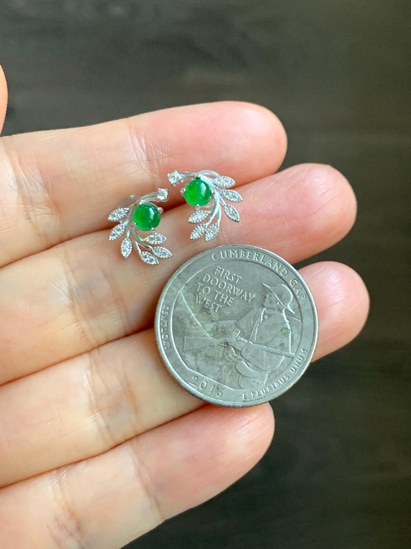 Natural Grade A Guatemalan Icy Translucent Vibrant Green Jade Jadeite Stud Earrings Sterling Silver 天然冰危绿翡翠耳钉 WXH55
