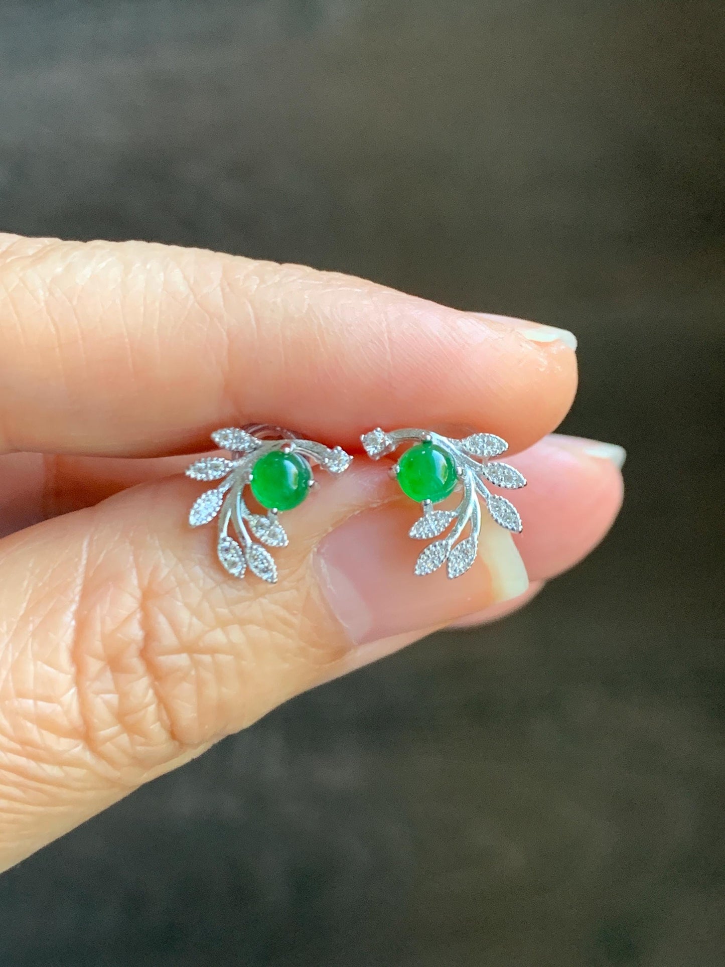 Natural Grade A Guatemalan Icy Translucent Vibrant Green Jade Jadeite Stud Earrings Sterling Silver 天然冰危绿翡翠耳钉 WXH55