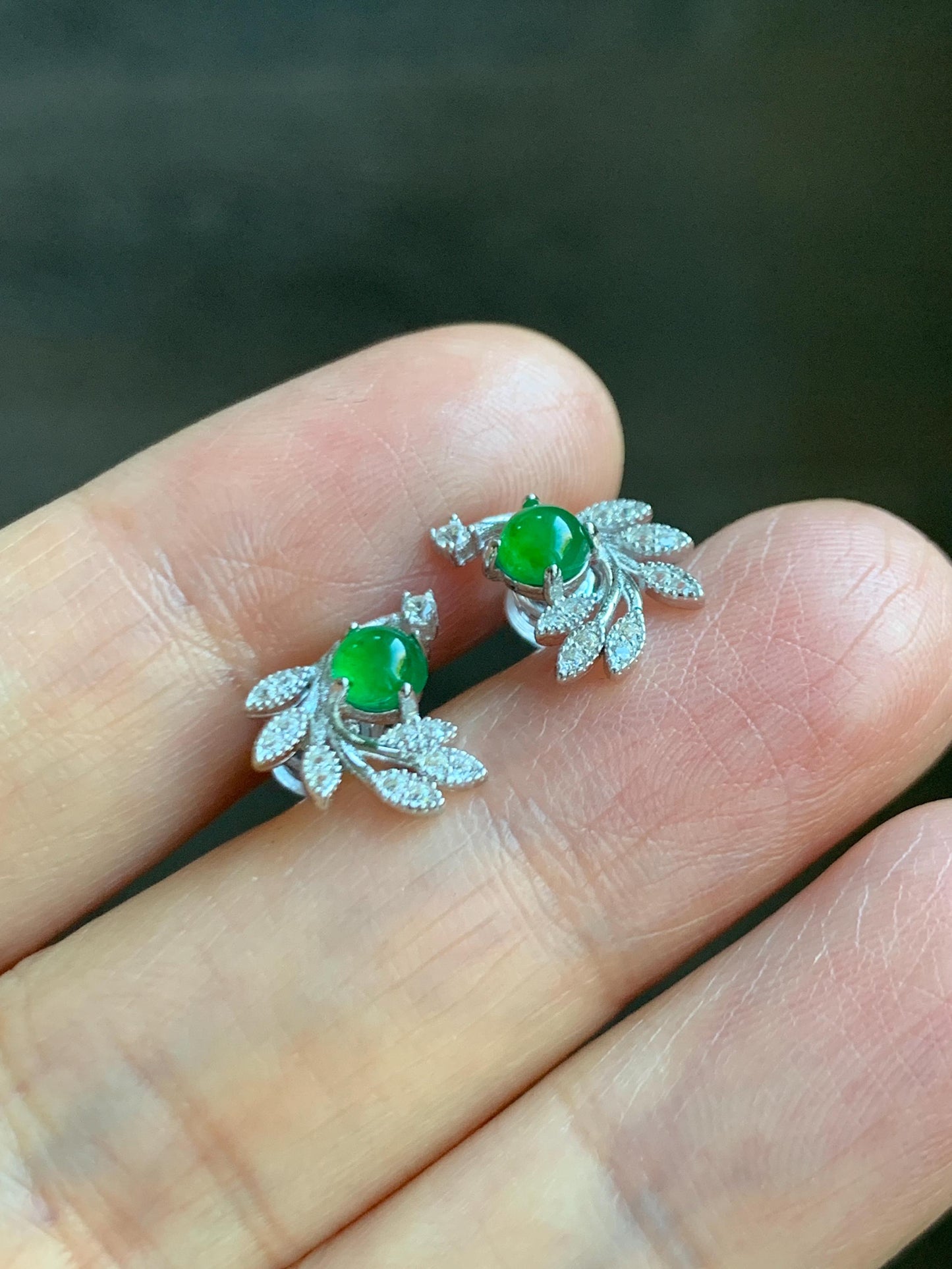 Natural Grade A Guatemalan Icy Translucent Vibrant Green Jade Jadeite Stud Earrings Sterling Silver 天然冰危绿翡翠耳钉 WXH55