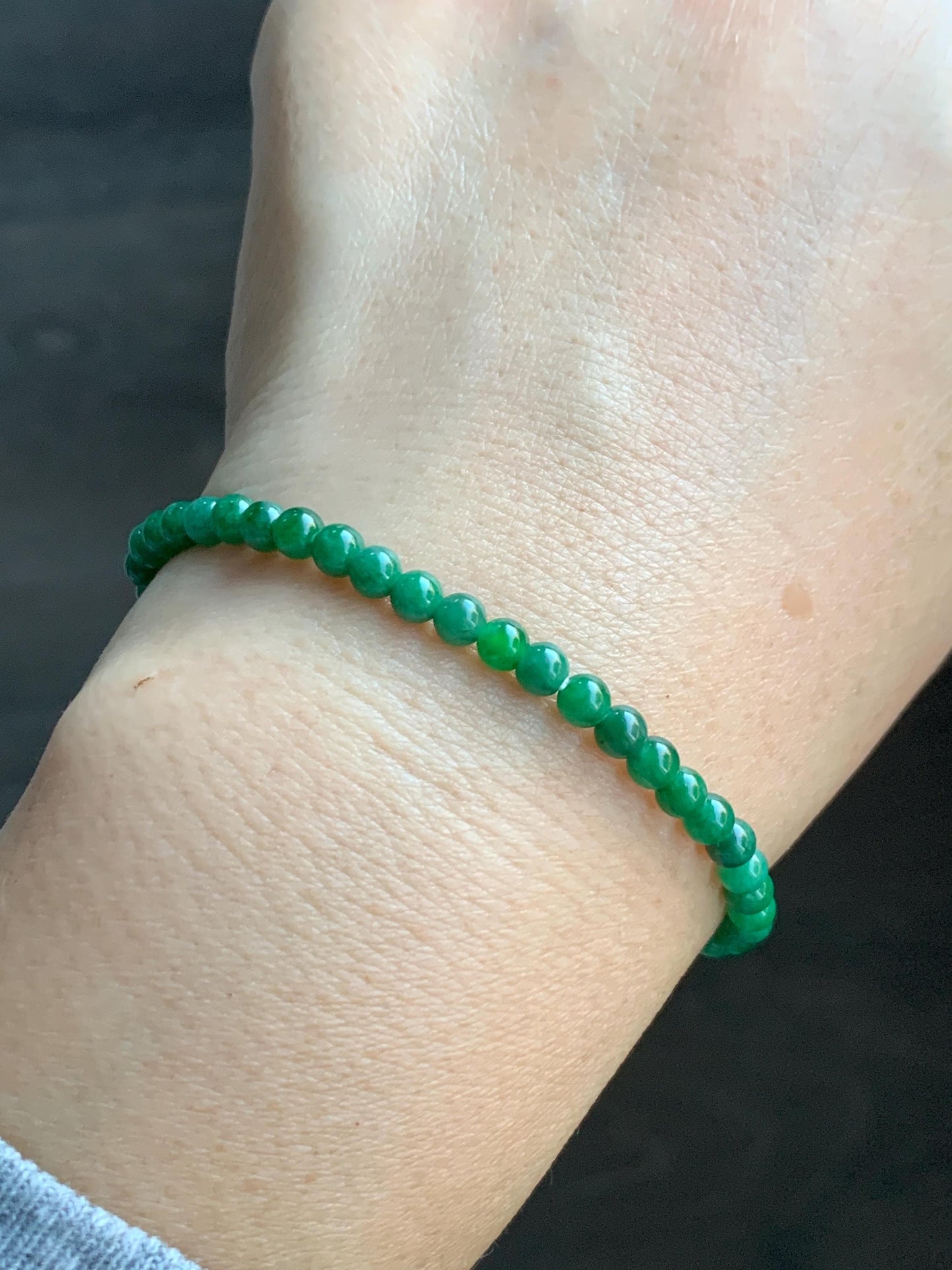 Natural Grade A Icy Translucent Vibrant Green Jade Jadeite Petite Beads Icy White Lotus Bead Beaded Bracelet 6.5” 5g 天然冰阳绿翡翠圆珠白冰莲花珠手串 XML220