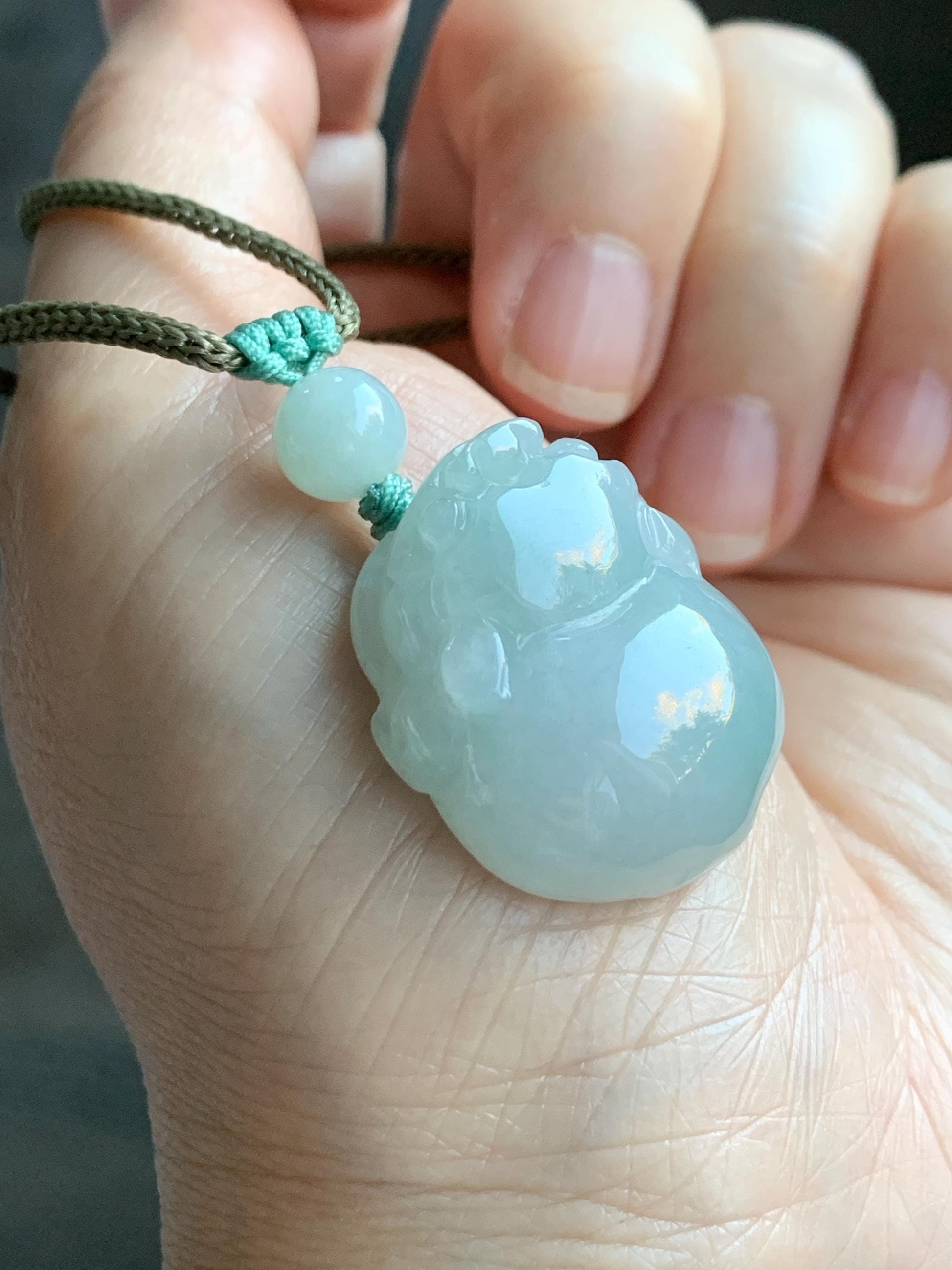 Natural Grade A Icy Translucent Paste Green Jade Jadeite Carved Three-legged Toad Pendant Rope Necklace 25.5” 17g 天然糯冰淡绿底翡翠肥三脚金蟾吊坠项链 SJC106