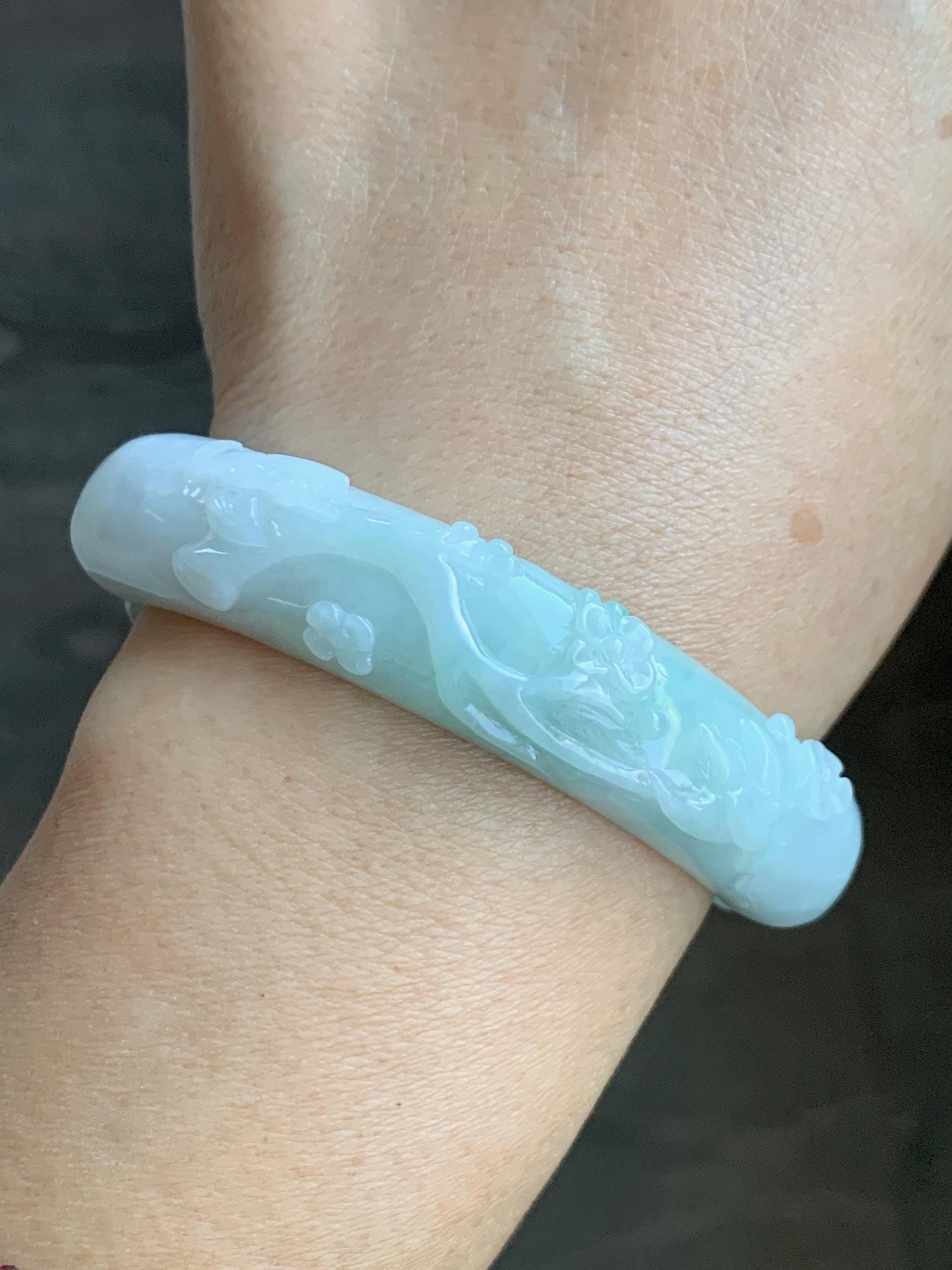 Certified Natural Grade A Icy Translucent Pastel Green Marbled Jade Jadeite Carved Cuff & Beads Beaded Bracelet 6.5” 天然晴底细糯翡翠喜上眉梢半镯圆珠手串 3275