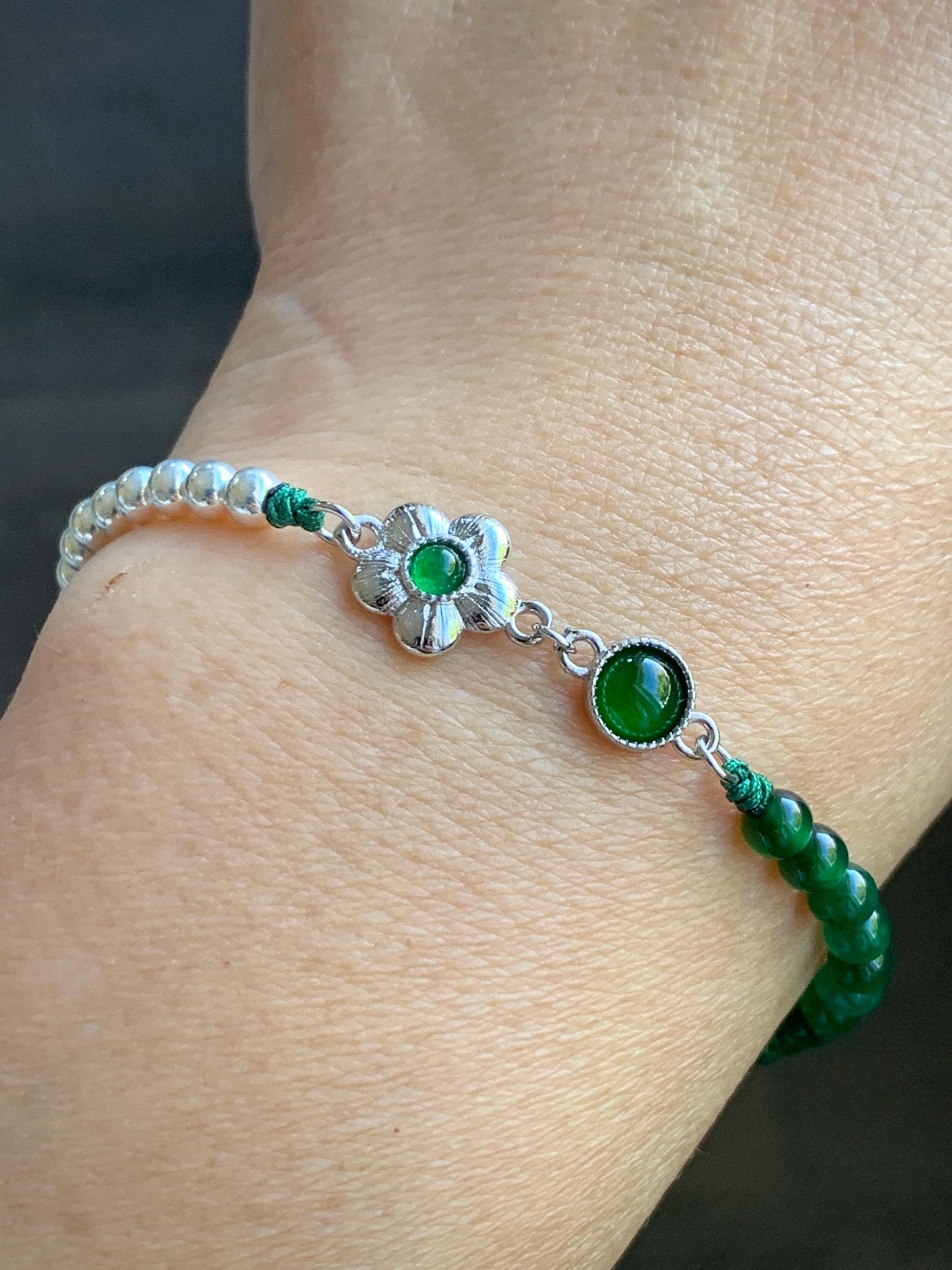 Natural Grade A Guatemalan Icy Vibrant Green Jadeite Petite Beads Cherry Blossom Charm Beaded Bracelet Sterling Silver 7” 天然冰危绿翡翠小珠手串 BSB204