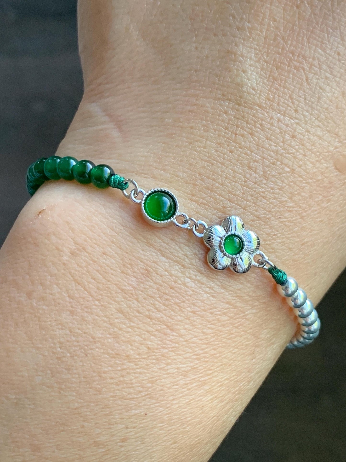 Natural Grade A Guatemalan Icy Vibrant Green Jadeite Petite Beads Cherry Blossom Charm Beaded Bracelet Sterling Silver 7” 天然冰危绿翡翠小珠手串 BSB204