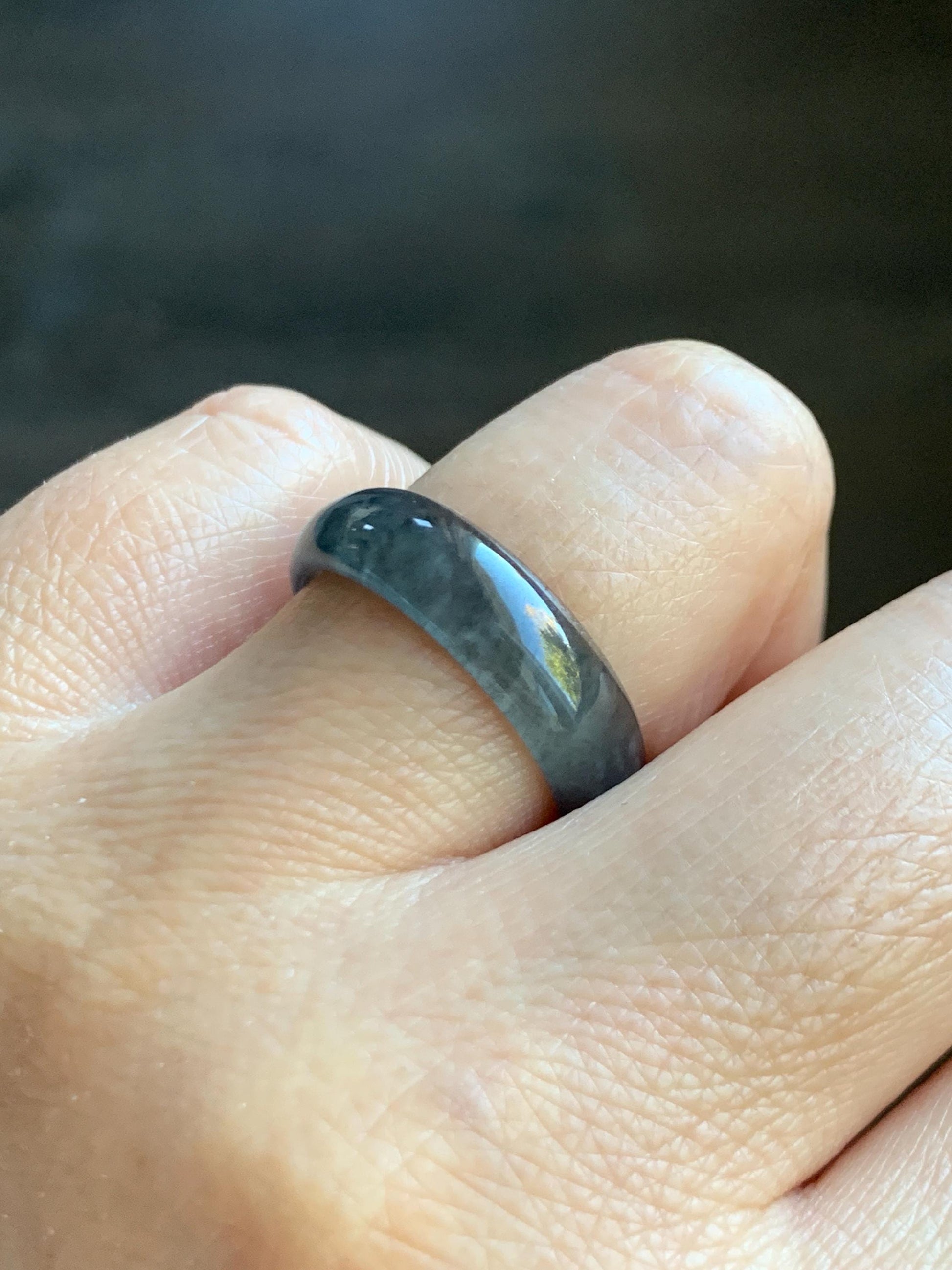 Natural Grade A Guatemalan Icy Highly Translucent Wuji Jade Jadeite Band Ring Size 9 US 天然高冰危乌鸡翡翠戒圈 GWW220A