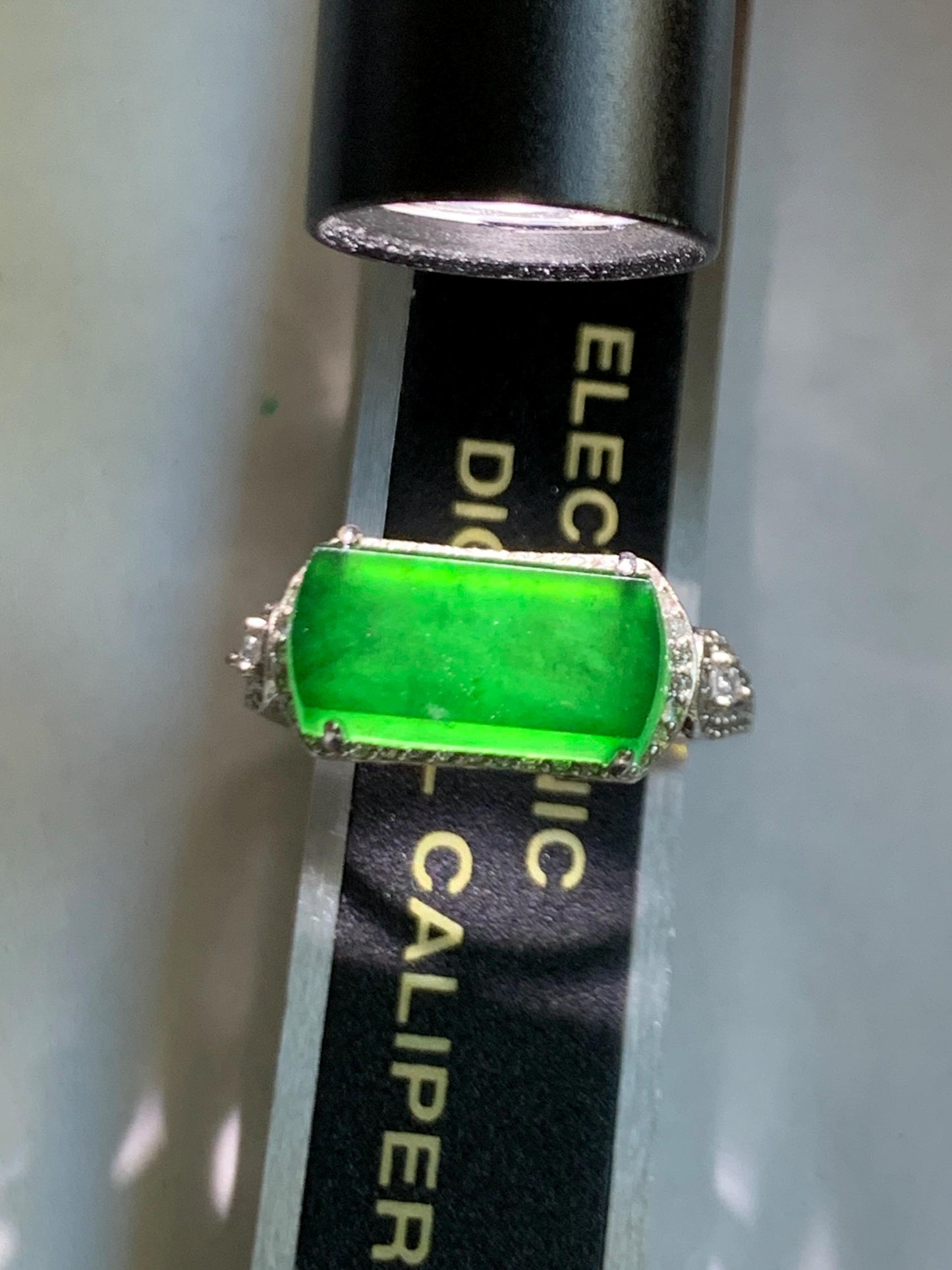 Natural Grade A Guatemalan Icy Highly Translucent Vibrant Green Jade Jadeite Saddle Ring Sterling Silver Adjustable 天然冰危绿翡翠马鞍银镶戒指 WLA248A