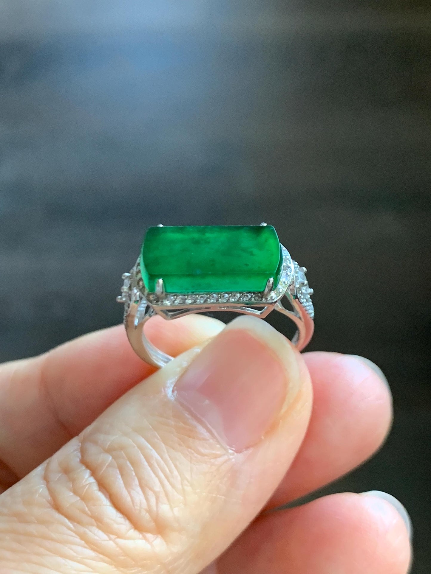 Natural Grade A Guatemalan Icy Highly Translucent Vibrant Green Jade Jadeite Saddle Ring Sterling Silver Adjustable 天然冰危绿翡翠马鞍银镶戒指 WLA248A