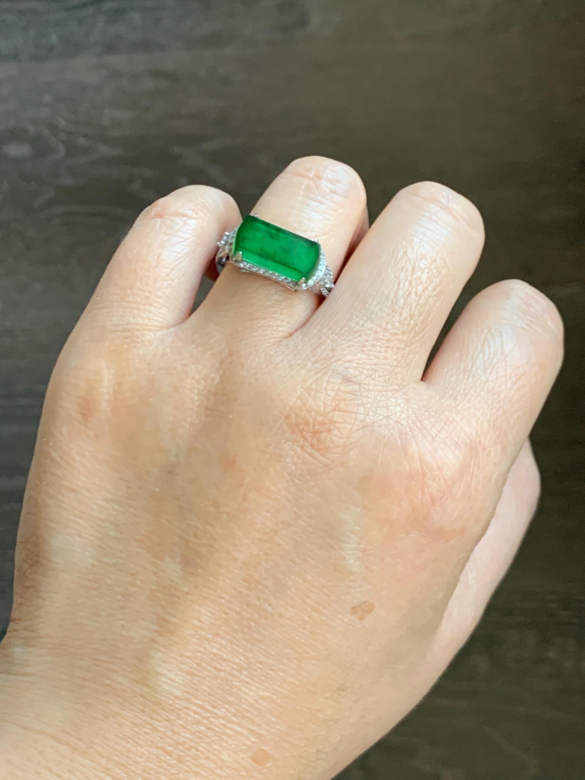 Natural Grade A Guatemalan Icy Highly Translucent Vibrant Green Jade Jadeite Saddle Ring Sterling Silver Adjustable 天然冰危绿翡翠马鞍银镶戒指 WLA248A