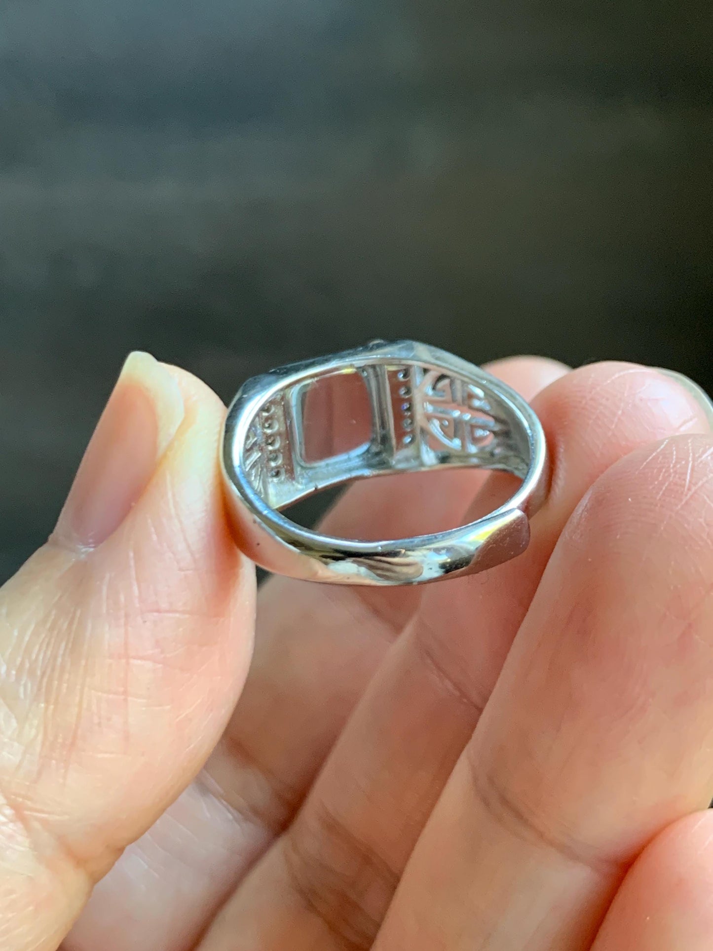 Natural Grade A Guatemalan Icy Highly Translucent Vibrant Green Jade Jadeite Saddle Ring Sterling Silver Adjustable 天然冰危绿翡翠马鞍银镶戒指 WLA248B
