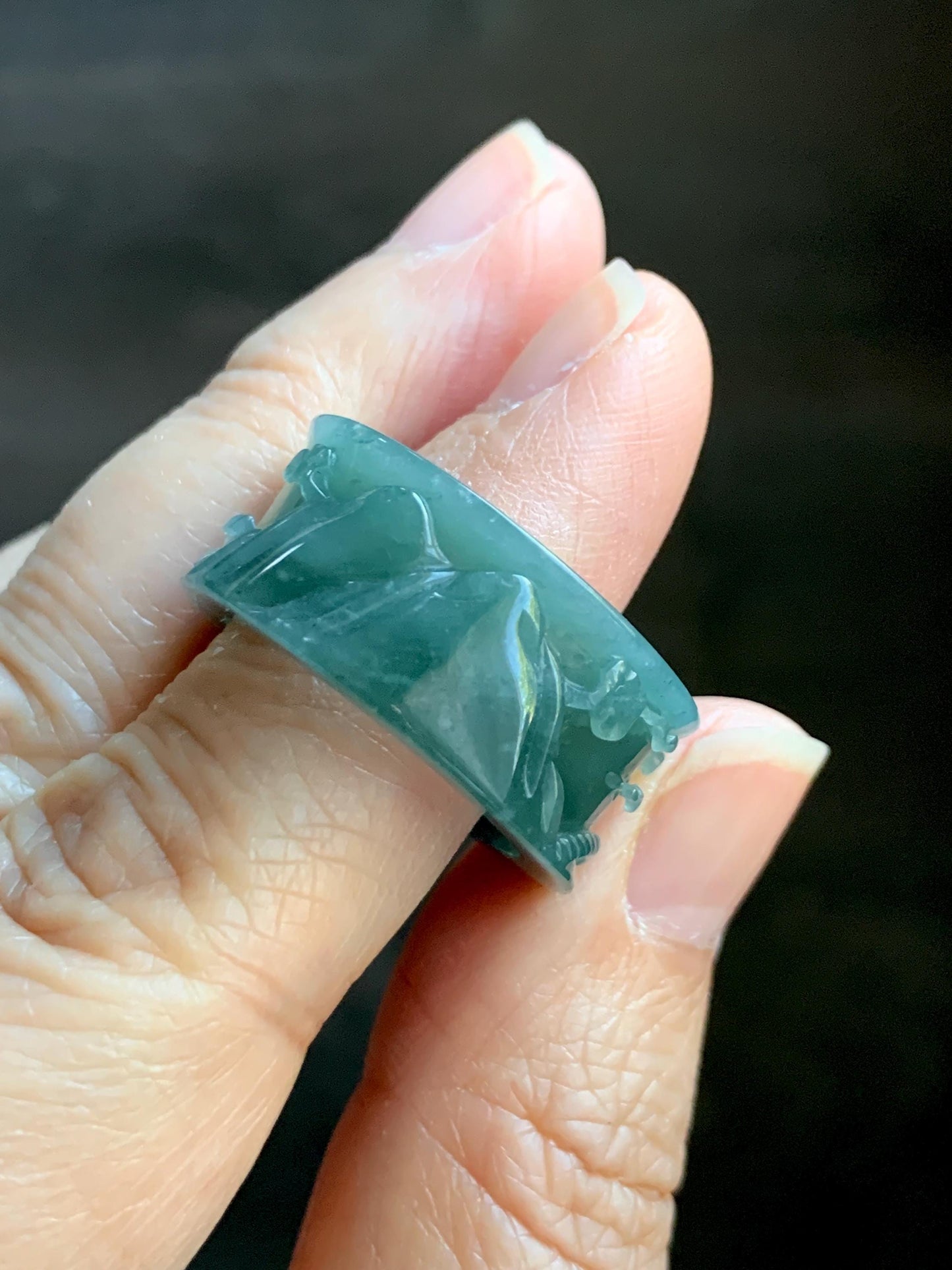 Natural Grade A Guatemalan Icy Translucent Dark Teal Blue Jade Jadeite Engraved Shan Shui Band Ring Size 9 US 天然冰危深蓝翡翠山水戒圈 KSH168B