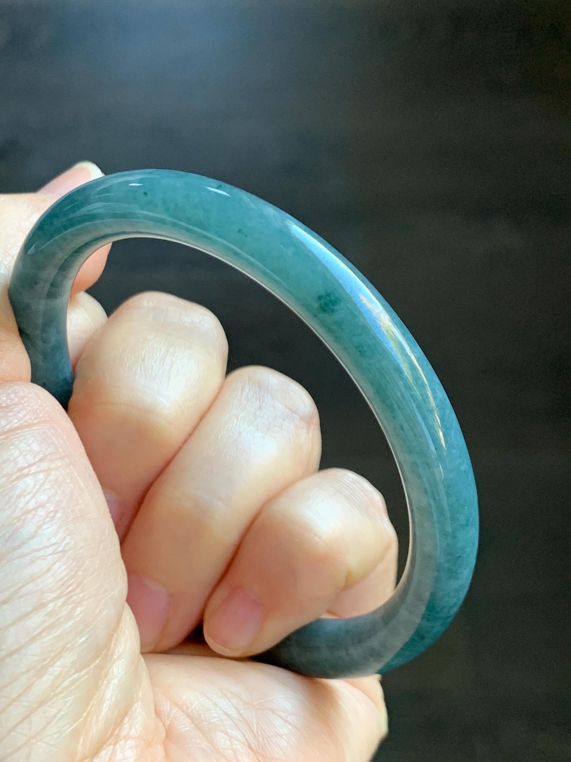 Certified Natural Grade A Guatemalan Icy Translucent Dark Aegean Blue Marbled Jade Jadeite Bangle Bracelet 56.96mm 7” 33g 天然冰危蓝飘花翡翠圆条手镯 723