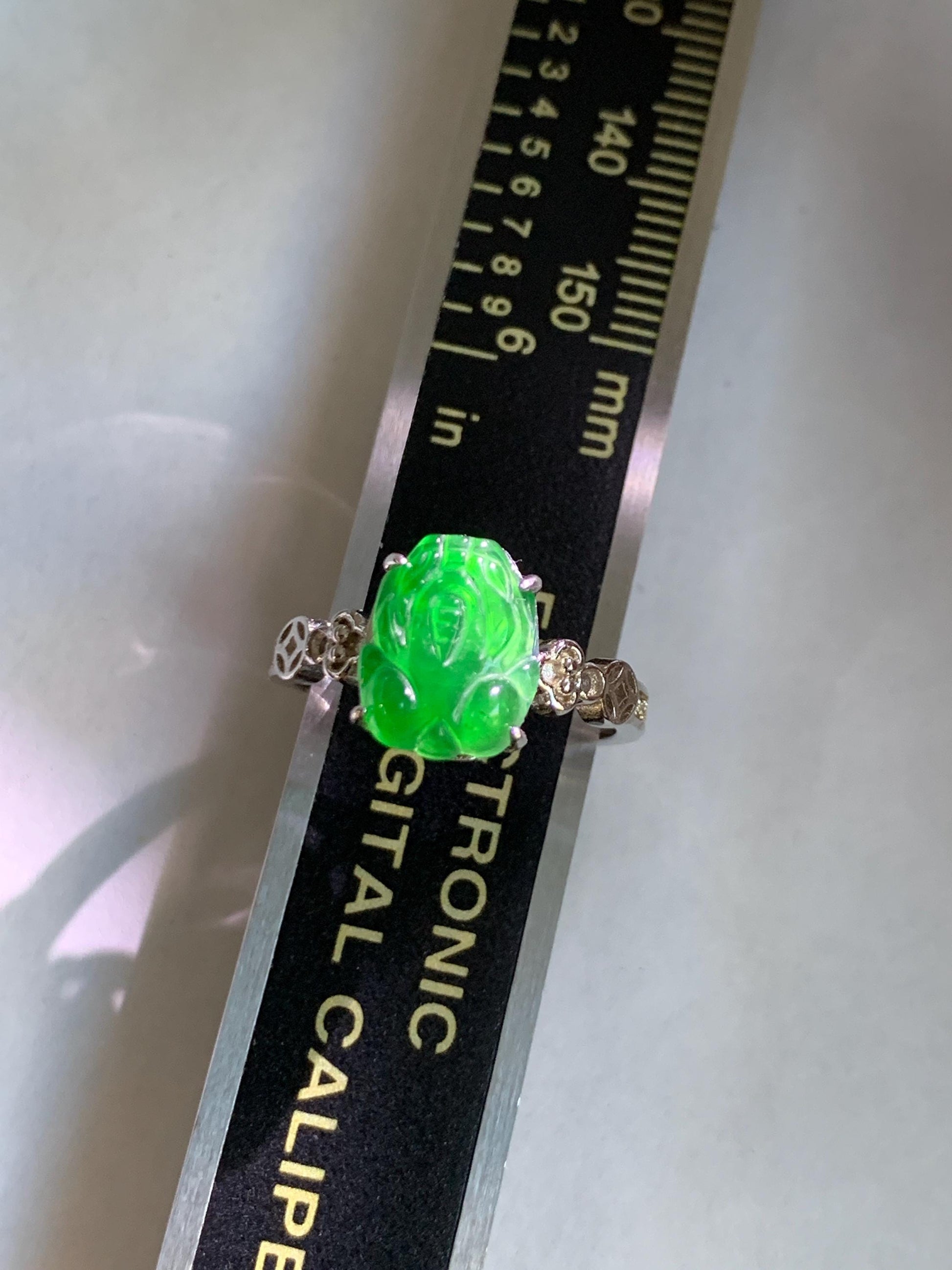 Natural Grade A Guatemalan Icy Translucent Vibrant Green Jade Jadeite Pixiu Ring Sterling Silver Size 7 Adjustable 天然冰危绿翡翠貔貅银镶戒指 WLX160F