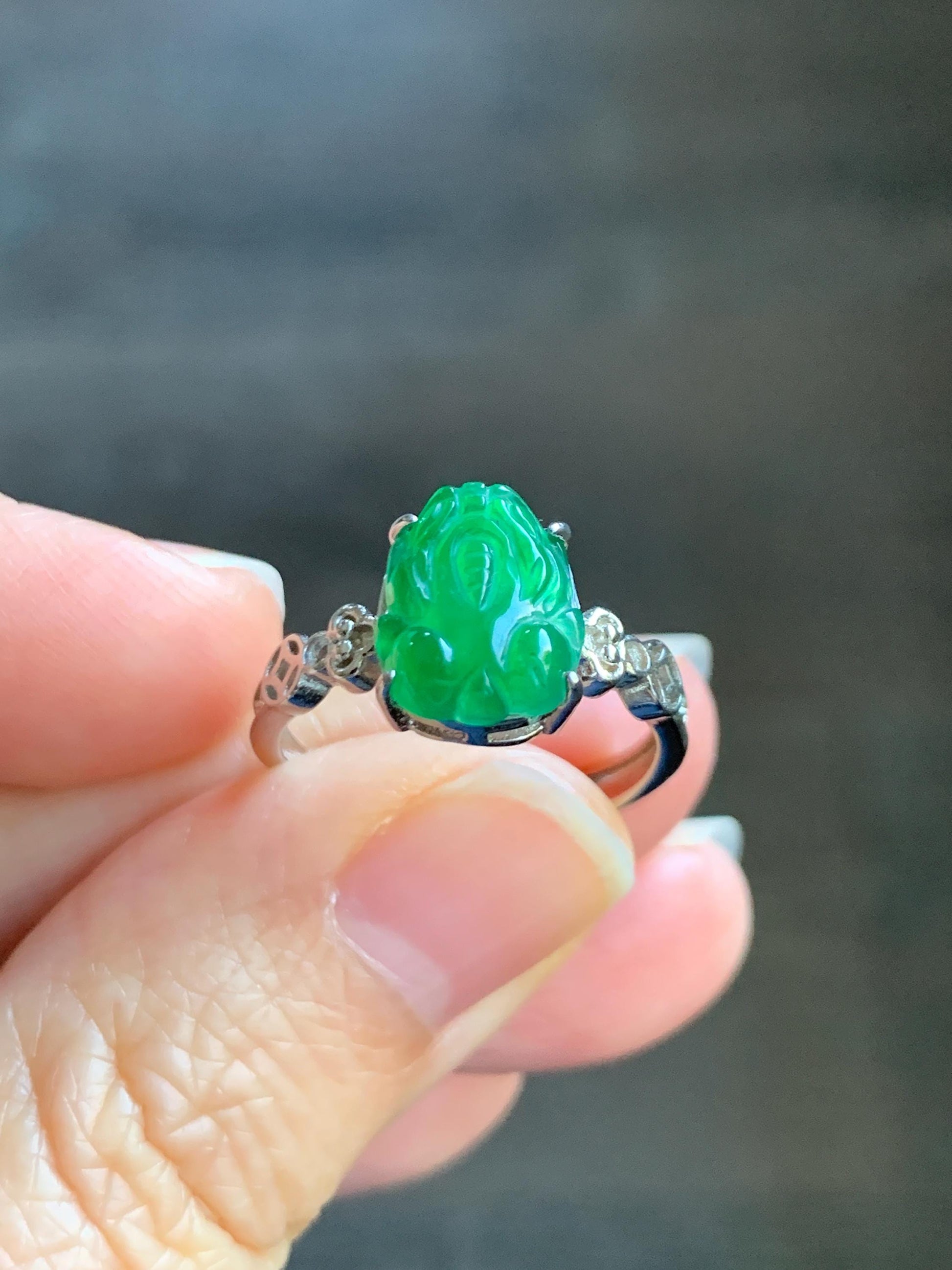 Natural Grade A Guatemalan Icy Translucent Vibrant Green Jade Jadeite Pixiu Ring Sterling Silver Size 7 Adjustable 天然冰危绿翡翠貔貅银镶戒指 WLX160F