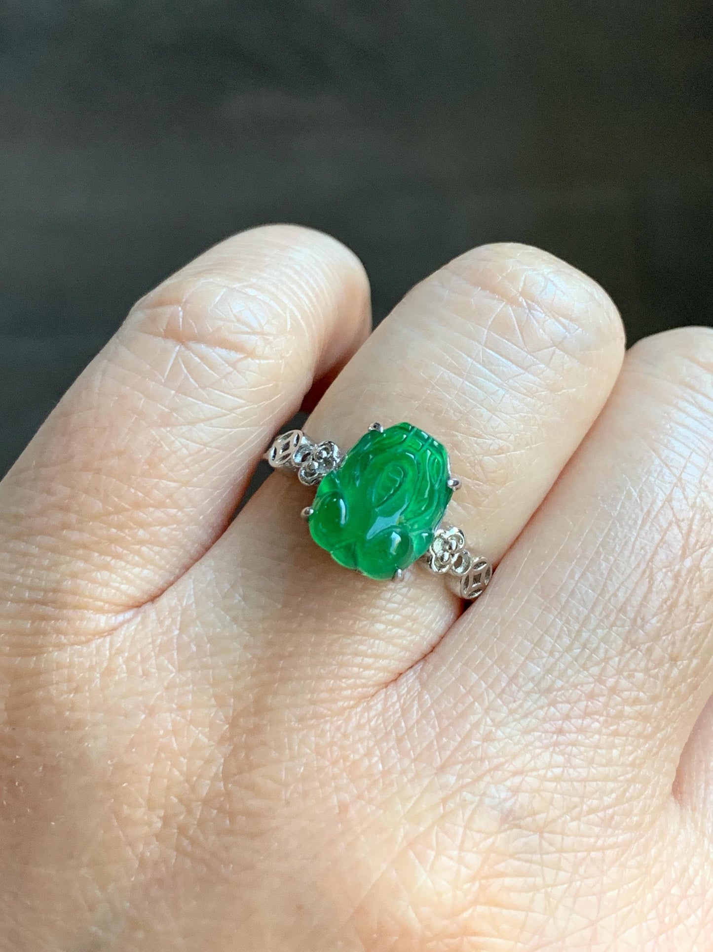 Natural Grade A Guatemalan Icy Translucent Vibrant Green Jade Jadeite Pixiu Ring Sterling Silver Size 7 Adjustable 天然冰危绿翡翠貔貅银镶戒指 WLX160F