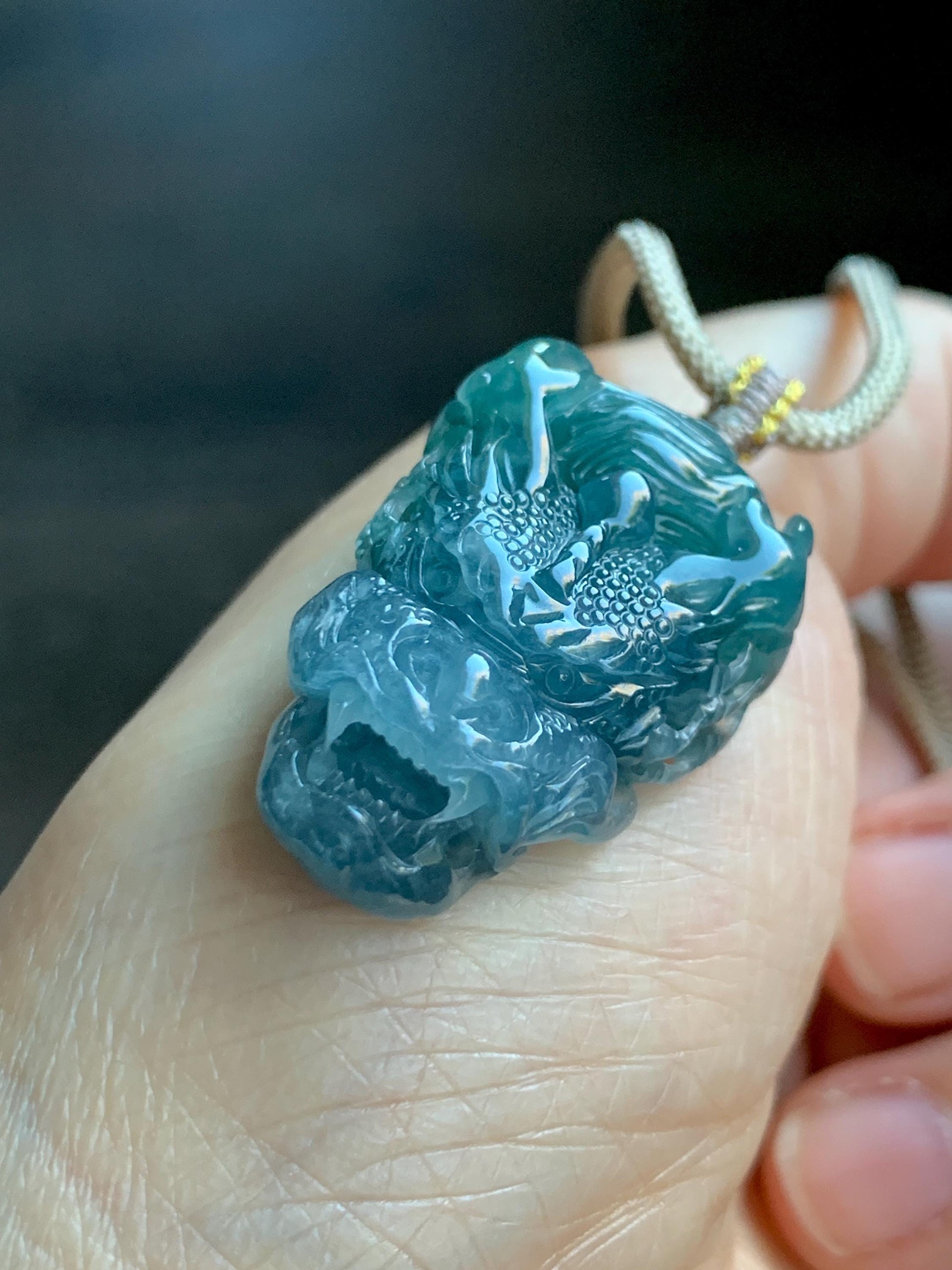 Natural Grade A Guatemalan Icy Translucent Teal Blue Marbled Jade Jadeite Carved Dragon Pendant Rope Necklace 25" 15g 天然冰危蓝紫翡翠精工龙头吊坠WLT288A