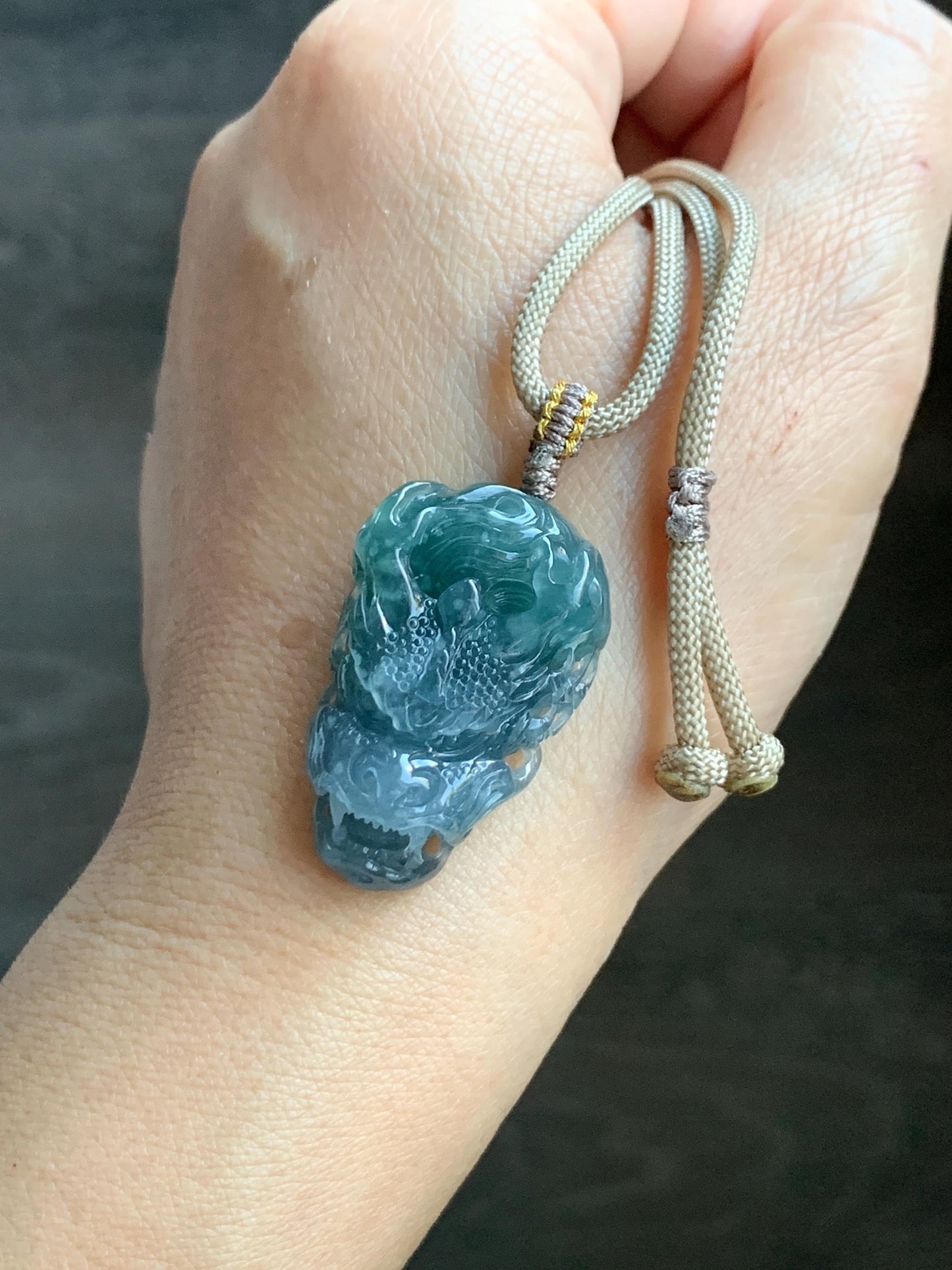 Natural Grade A Guatemalan Icy Translucent Teal Blue Marbled Jade Jadeite Carved Dragon Pendant Rope Necklace 25" 15g 天然冰危蓝紫翡翠精工龙头吊坠WLT288A