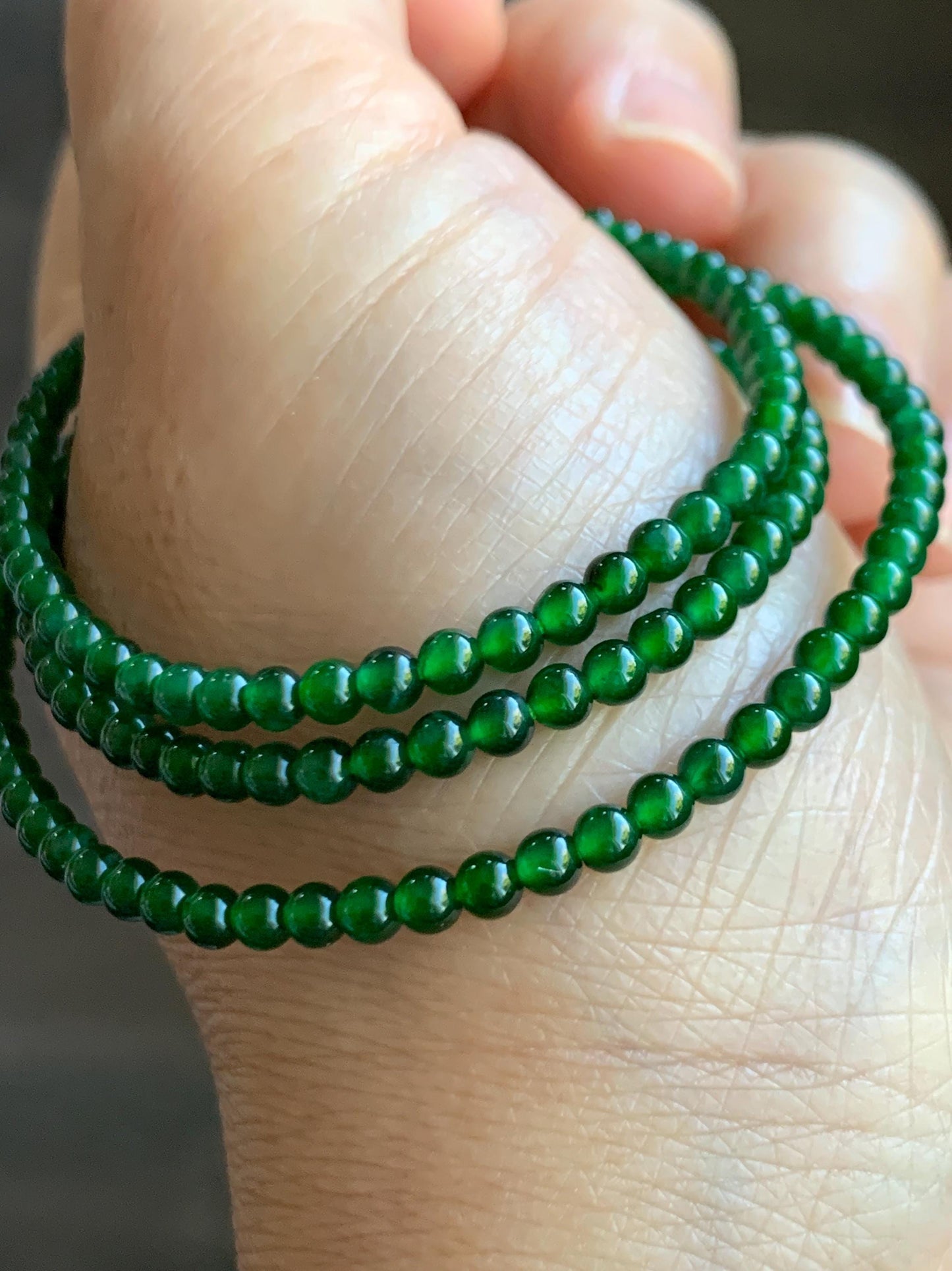 Natural Grade A Guatemalan Icy Translucent Vibrant Green Jade Jadeite Petite Beads Beaded Necklace 3mm 19" 10g 天然冰危绿翡翠小圆珠项链 WLX550
