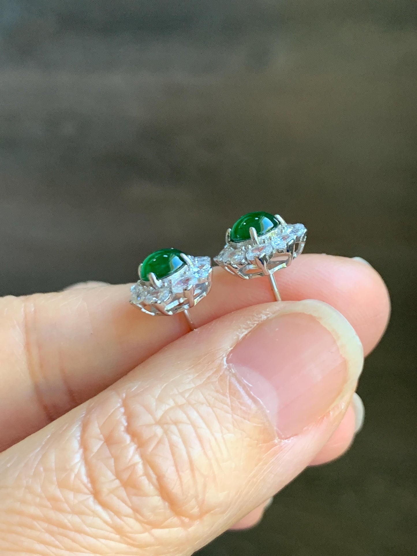 Natural Guatemalan Grade A Icy Highly Translucent Vibrant Green Jadeite Round Stud Earrings Sterling Silver 天然冰危绿翡翠蛋面银镶耳钉 LHD77