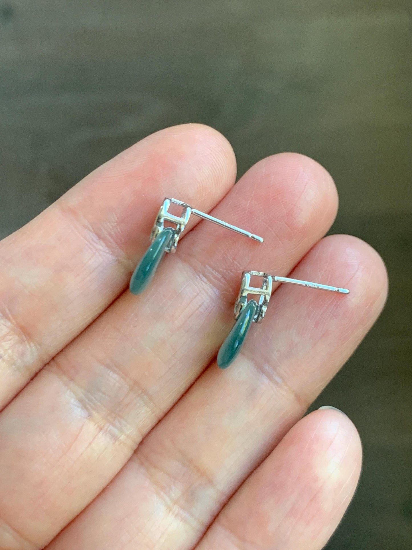 Natural Grade A Guatemalan Icy Highly Translucent Teal Blue Jade Jadeite Princess Donut Stud Earrings Sterling Silver 天然冰危蓝翡翠公主扣银镶耳钉 WGZ66Y