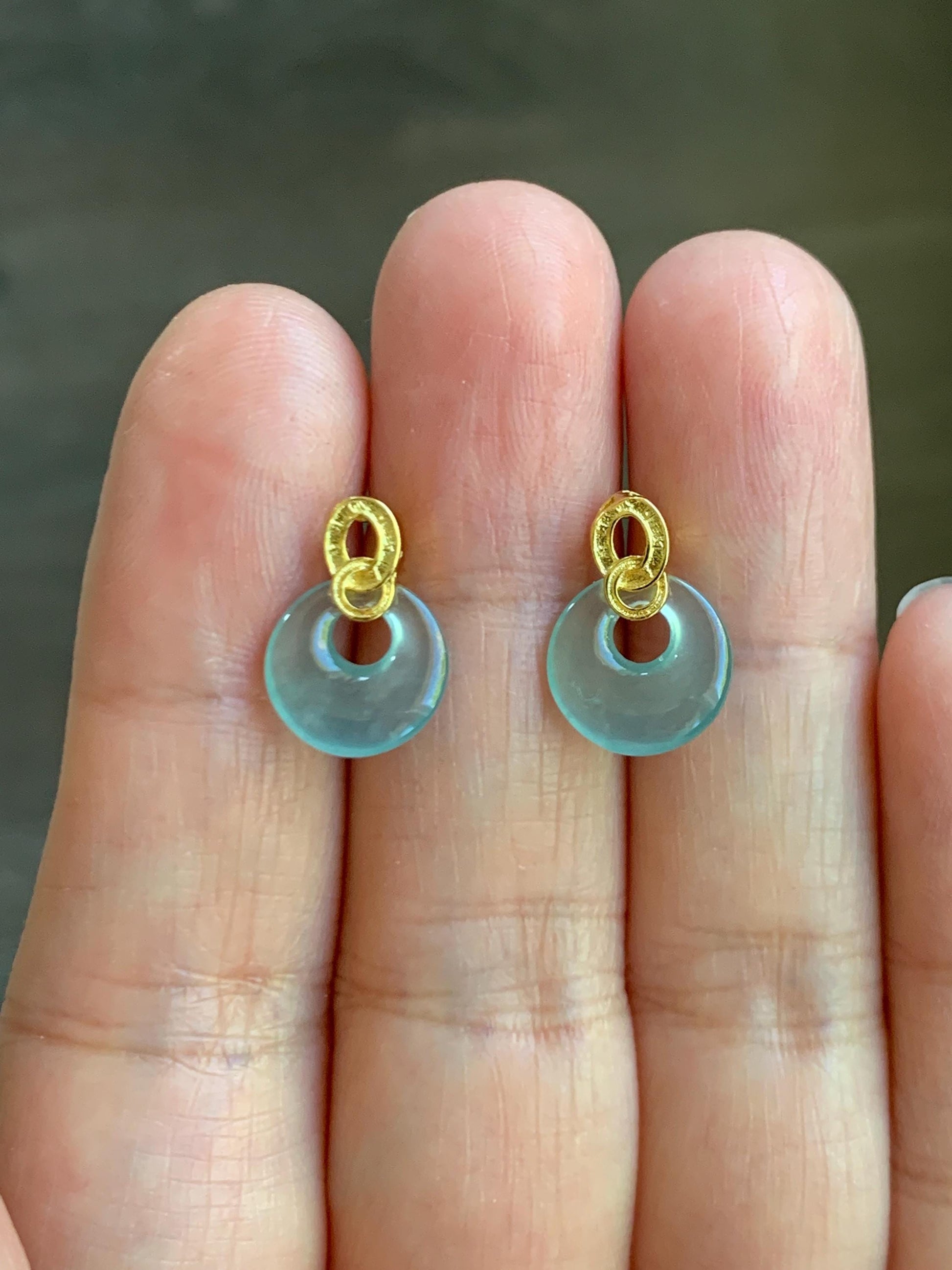 Natural Grade A Guatemalan Icy Highly Translucent Pastel Blue Jade Jadeite Princess Donut Stud Earrings Sterling Silver 天然冰危淡蓝翡翠公主扣耳钉WGZ66J