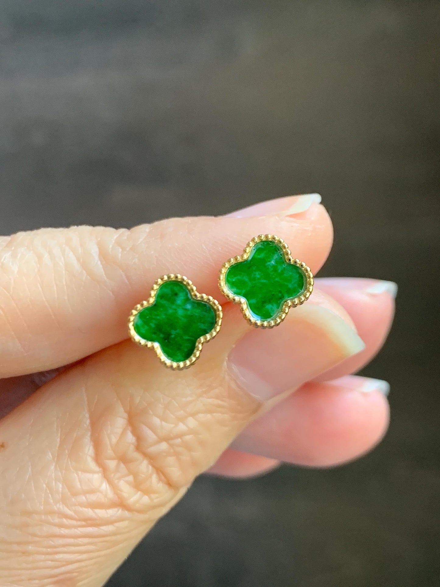 Natural Grade A Vibrant Green Jade Jadeite Clover Leaf Stud Earrings S925 Sterling Silver Yellow Gold Overlay 天然阳绿花青翡翠四叶草贝母银镶耳钉 C