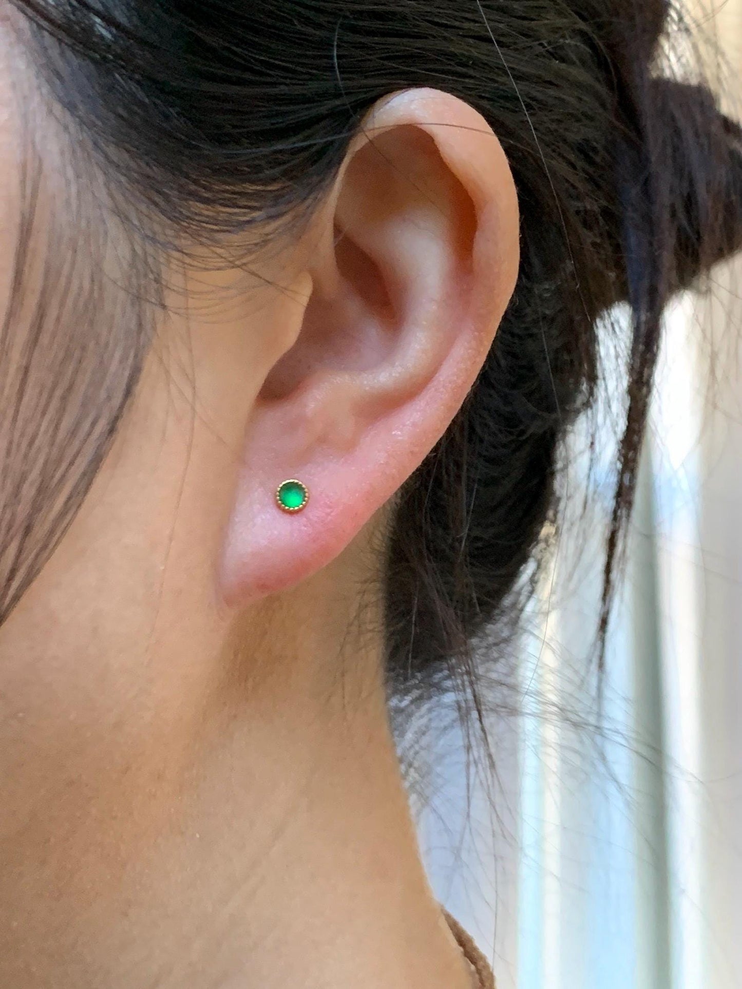 Natural Grade A Guatemalan Icy Translucent Vibrant Green Jade Jadeite Faceted Petite Stud Earrings Sterling Silver 天然冰危绿翡翠切割面耳钉 QGW105A